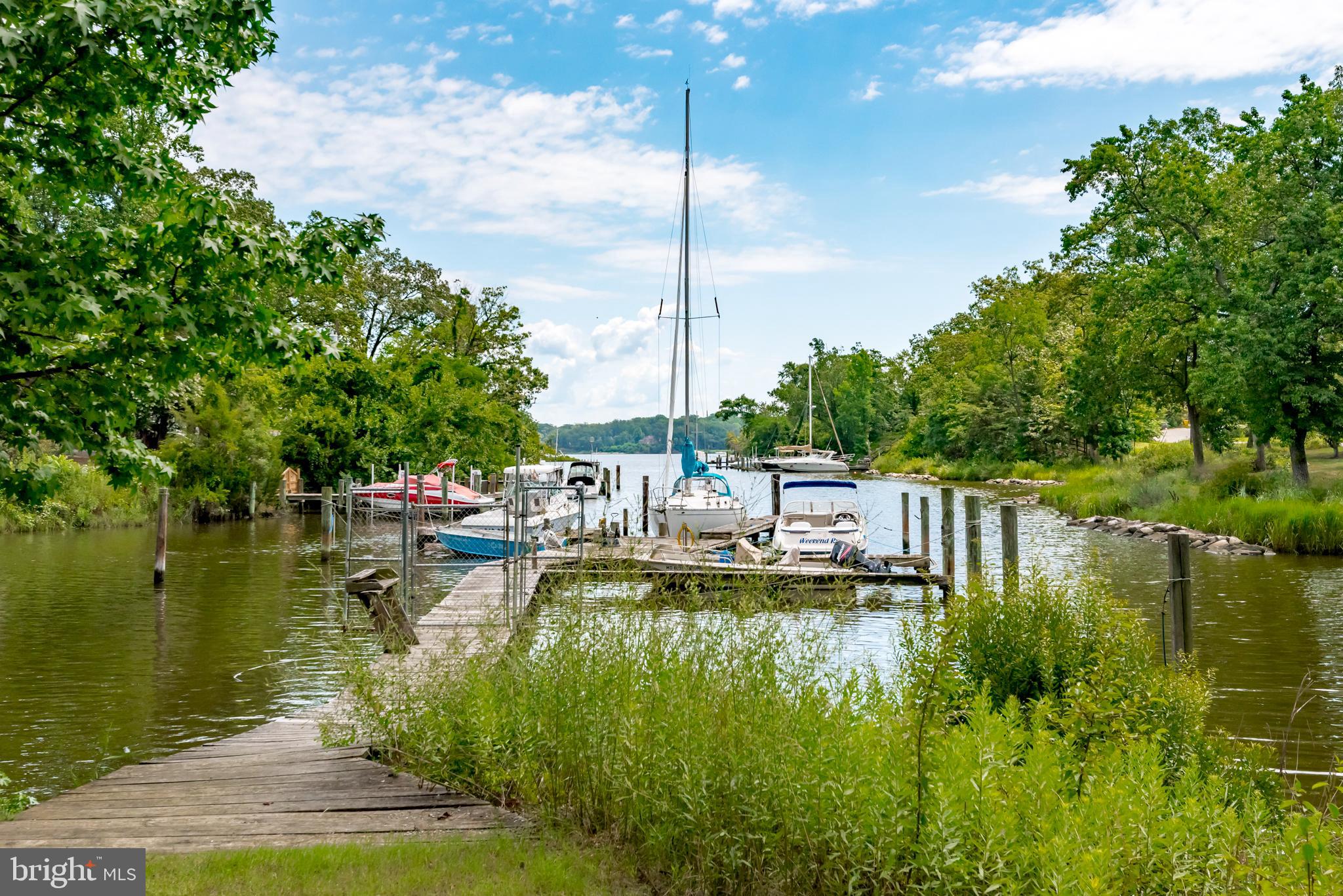 WOODLAND BEACH - Land