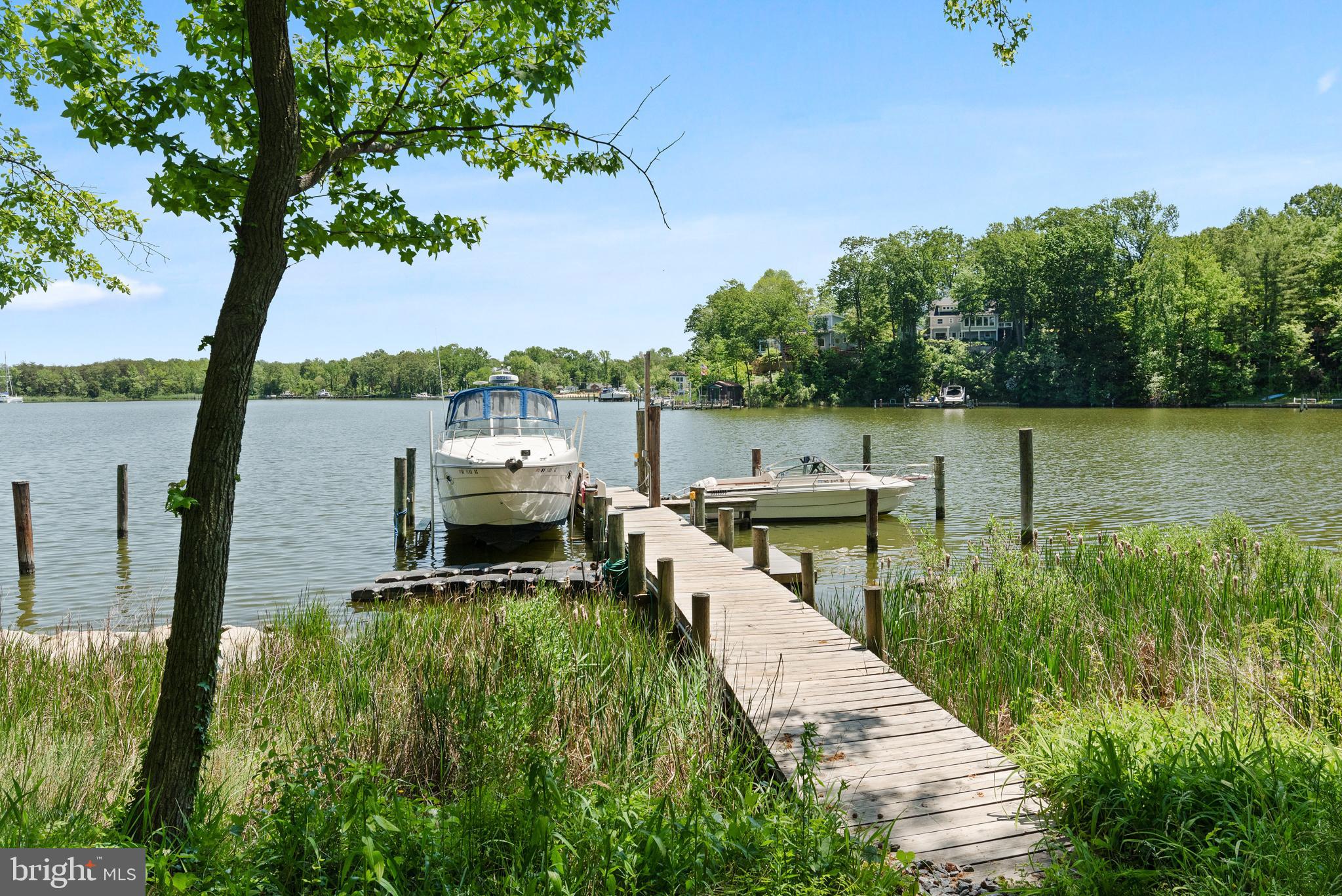 WOODLAND BEACH - Land