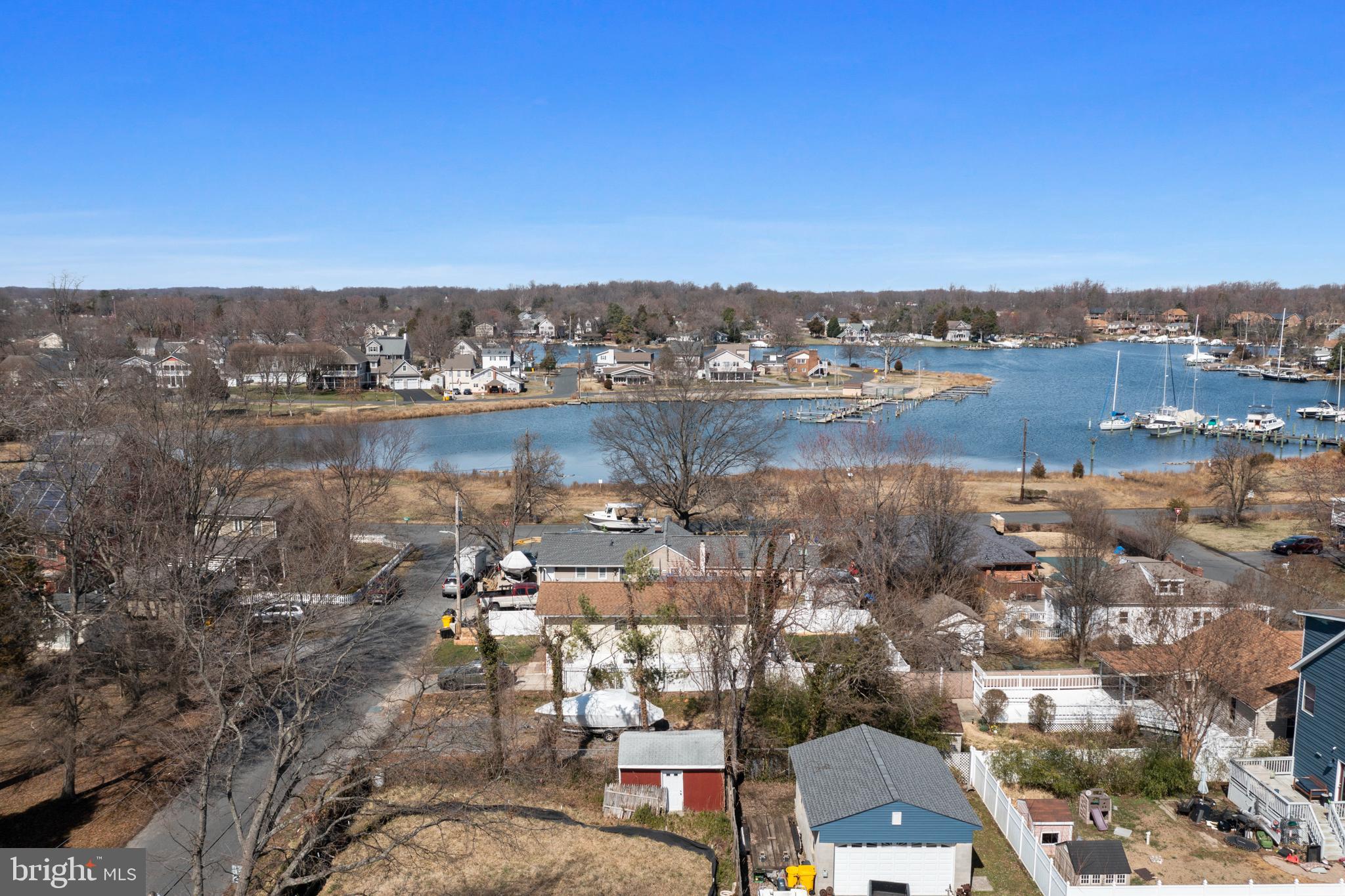 WOODLAND BEACH - Land