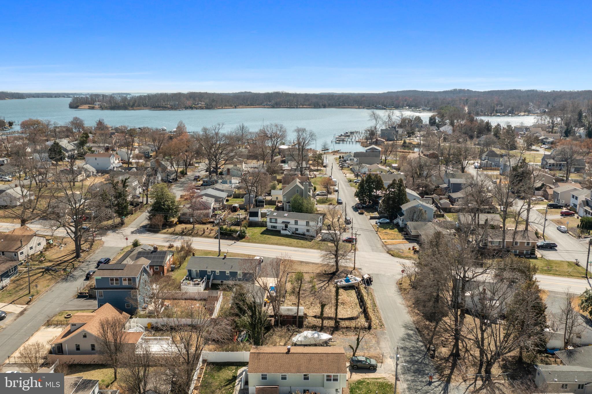 WOODLAND BEACH - Land