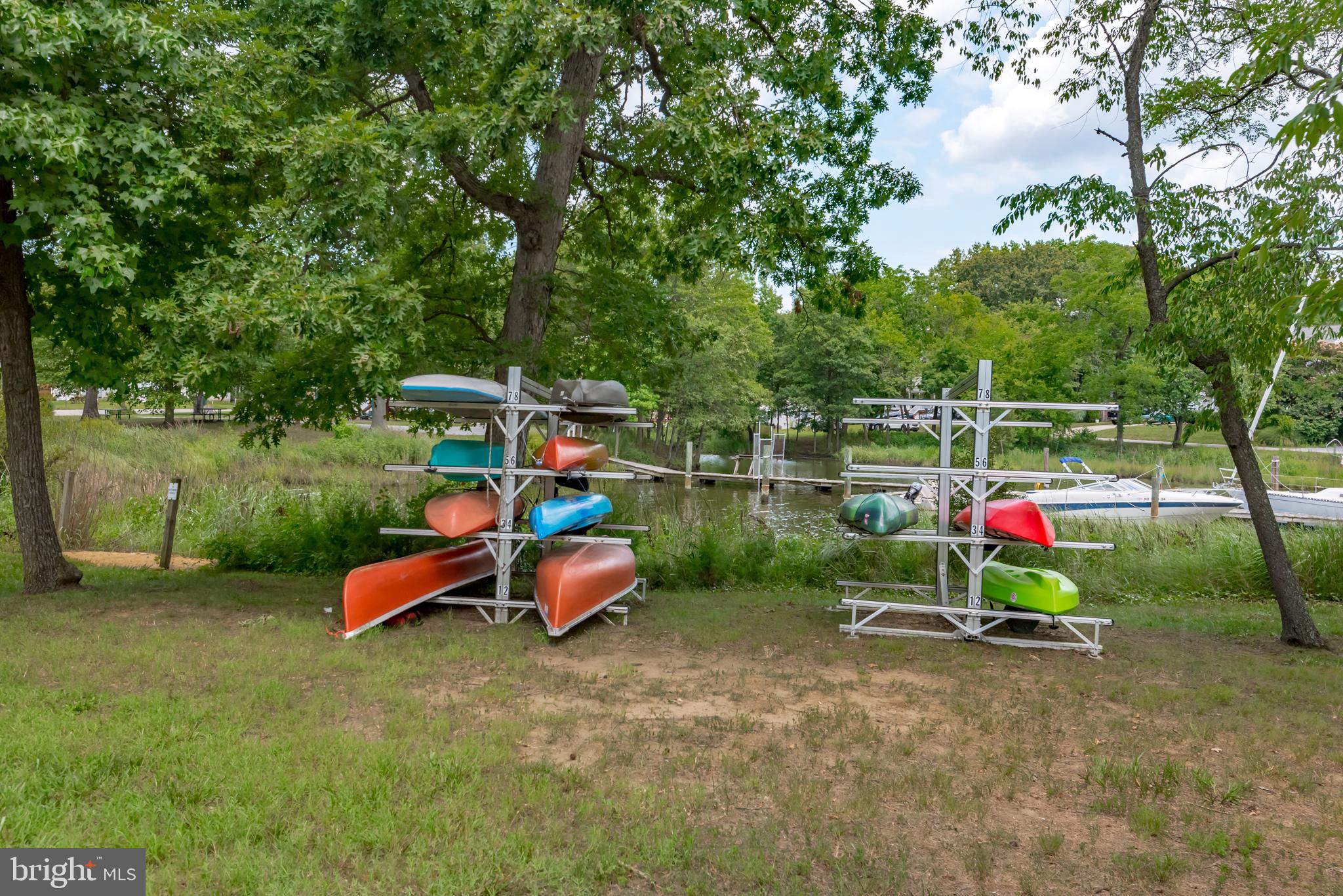 WOODLAND BEACH - Land