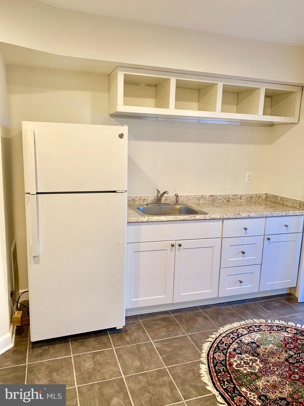 SOUTH RIDING - Residential Lease