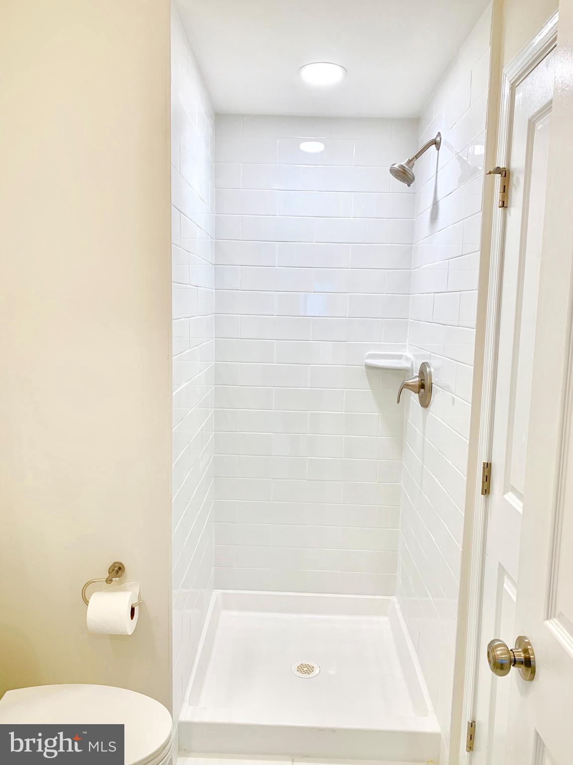 SOUTH RIDING - Residential Lease