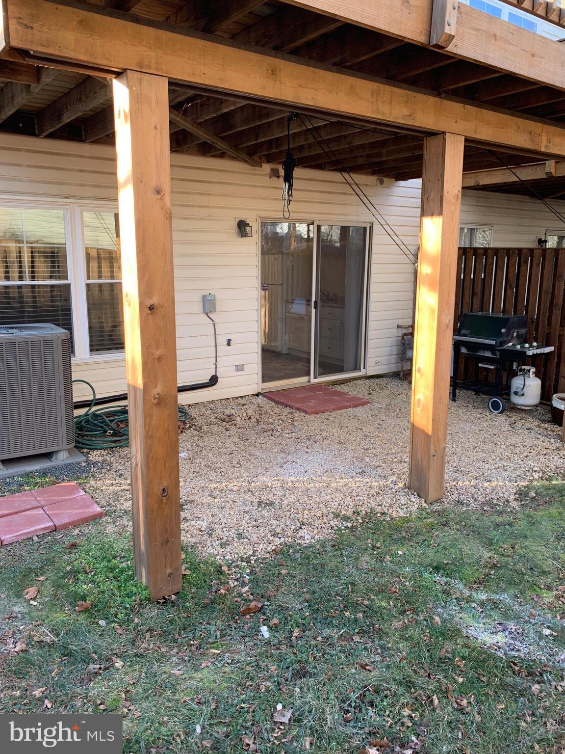 SOUTH RIDING - Residential Lease