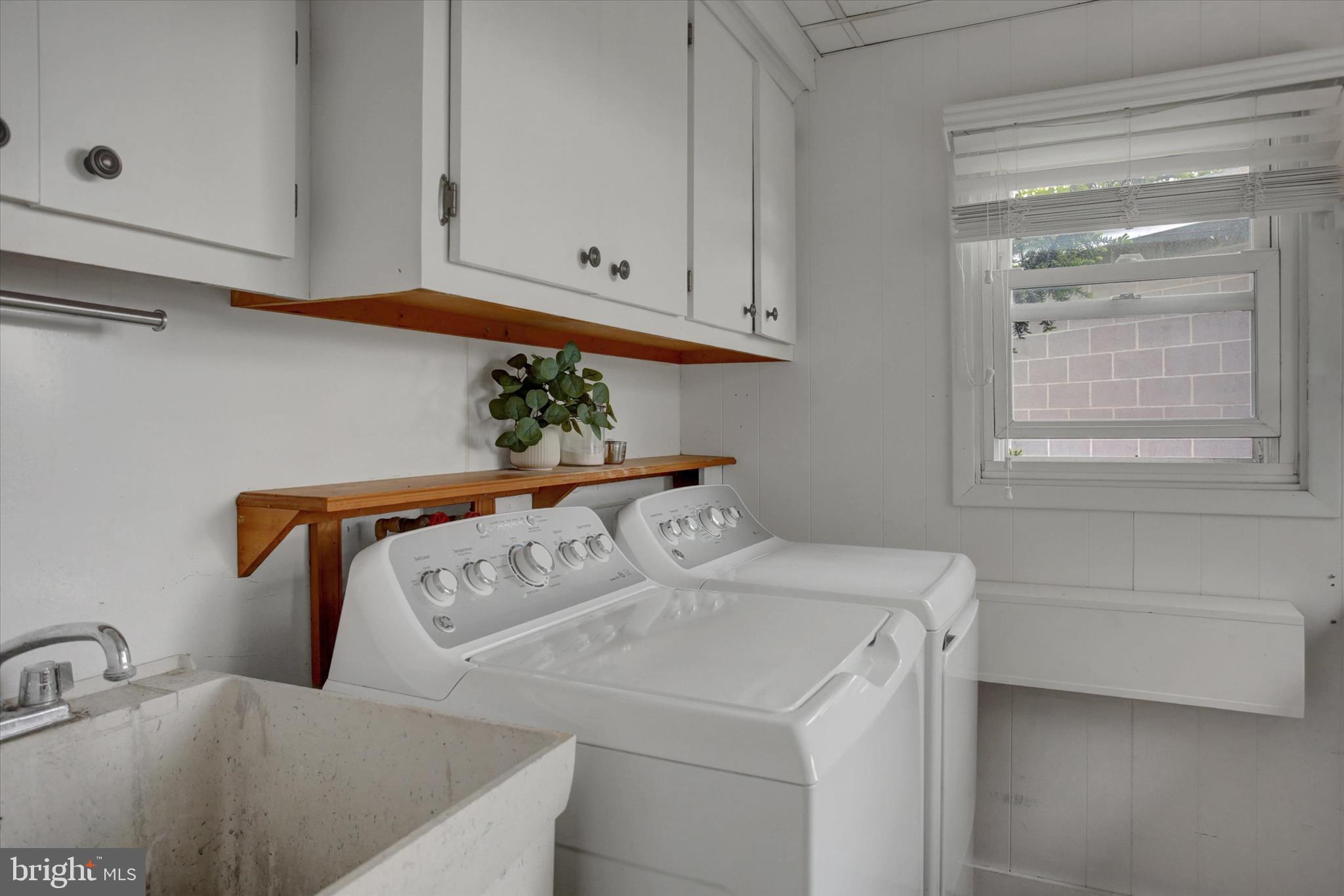 FAIRFIELD - Residential