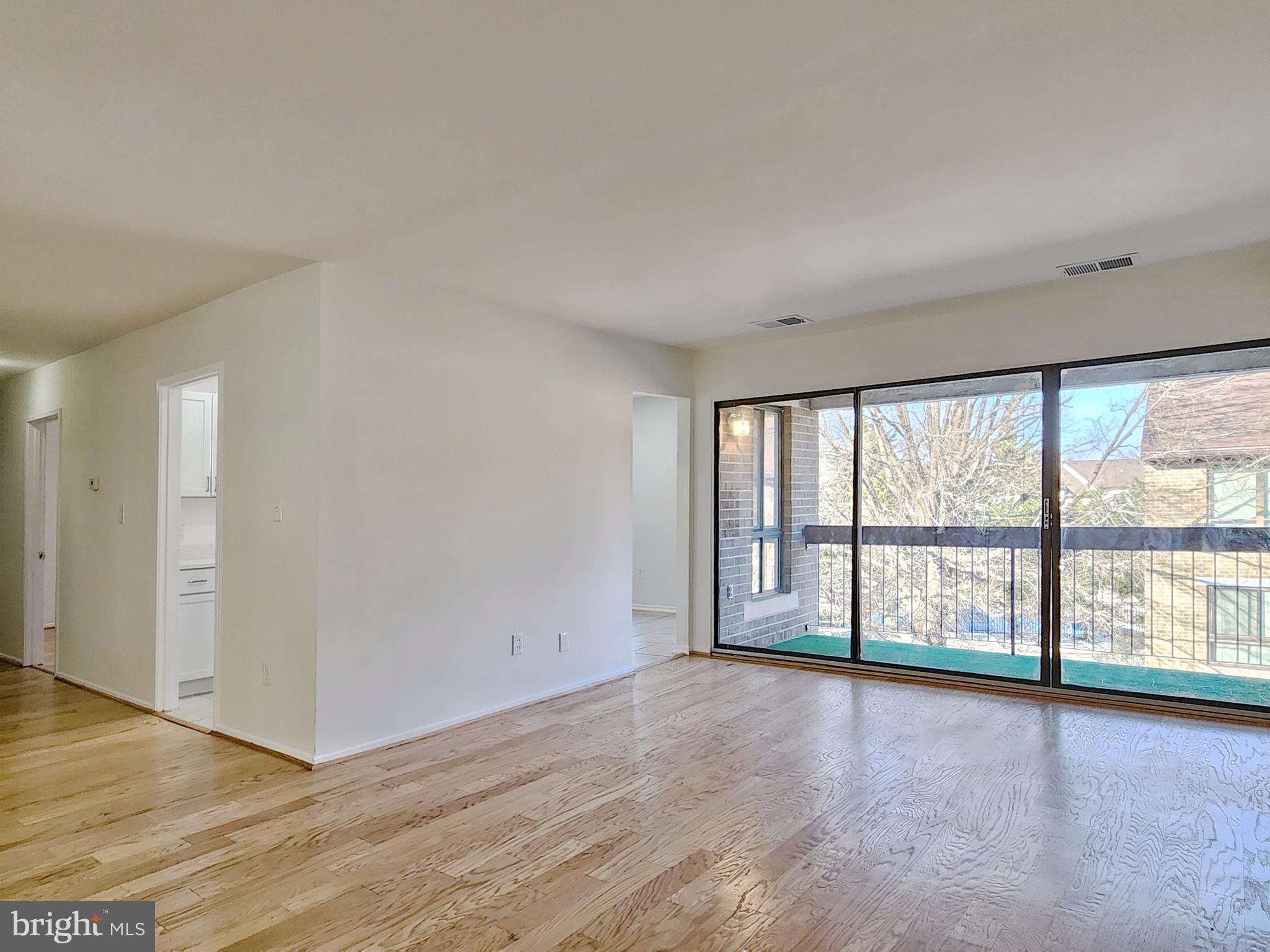 JEFFERSON MEWS - Residential