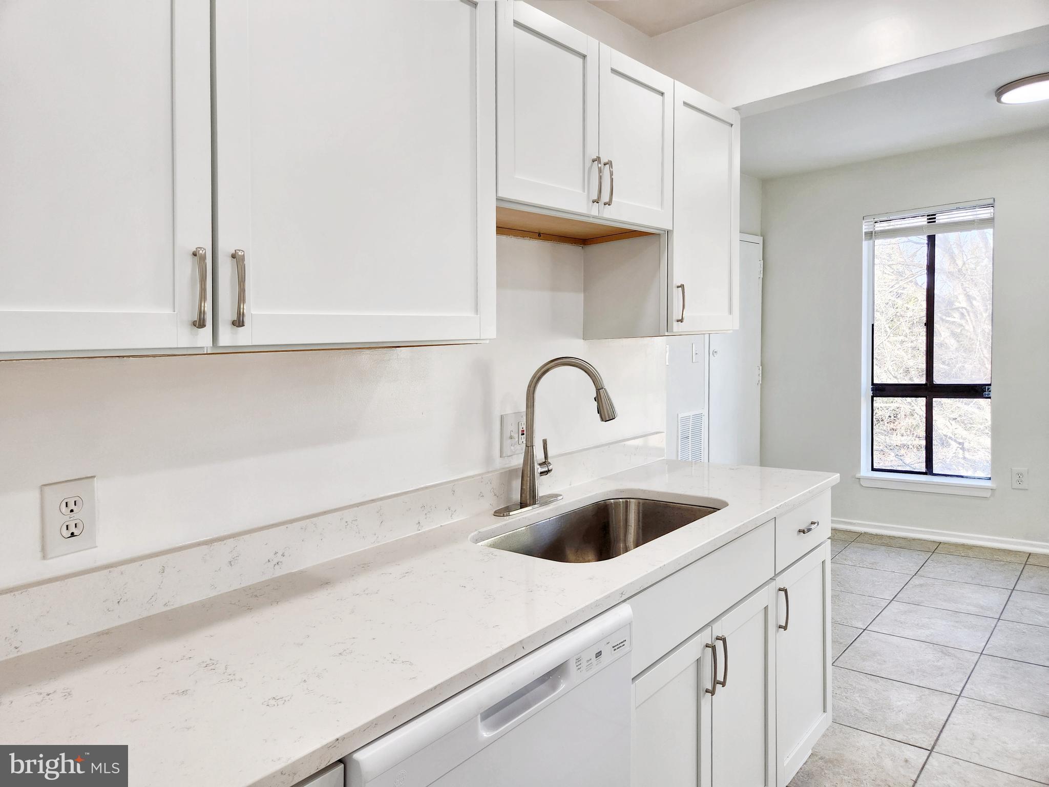 JEFFERSON MEWS - Residential