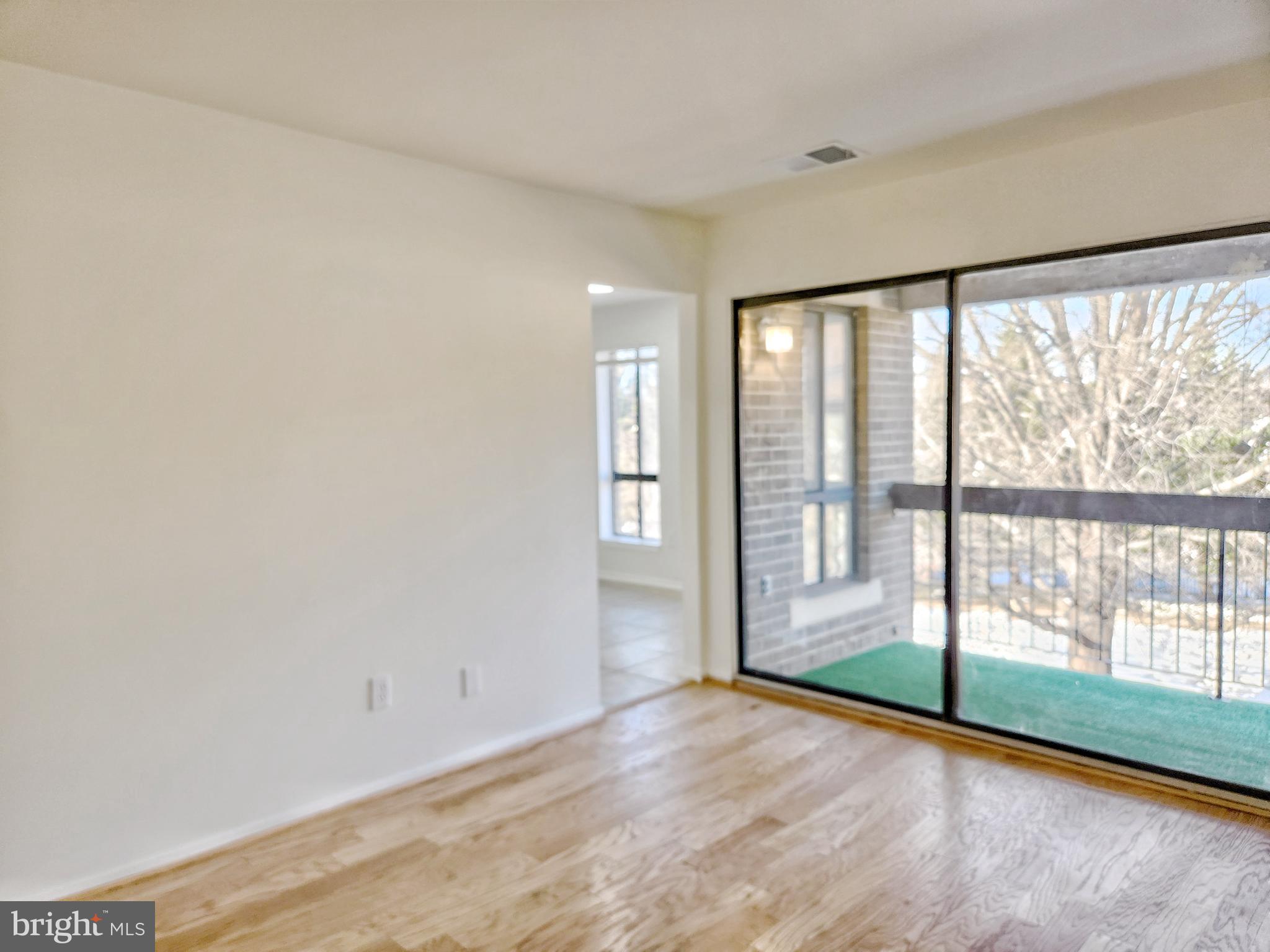 JEFFERSON MEWS - Residential