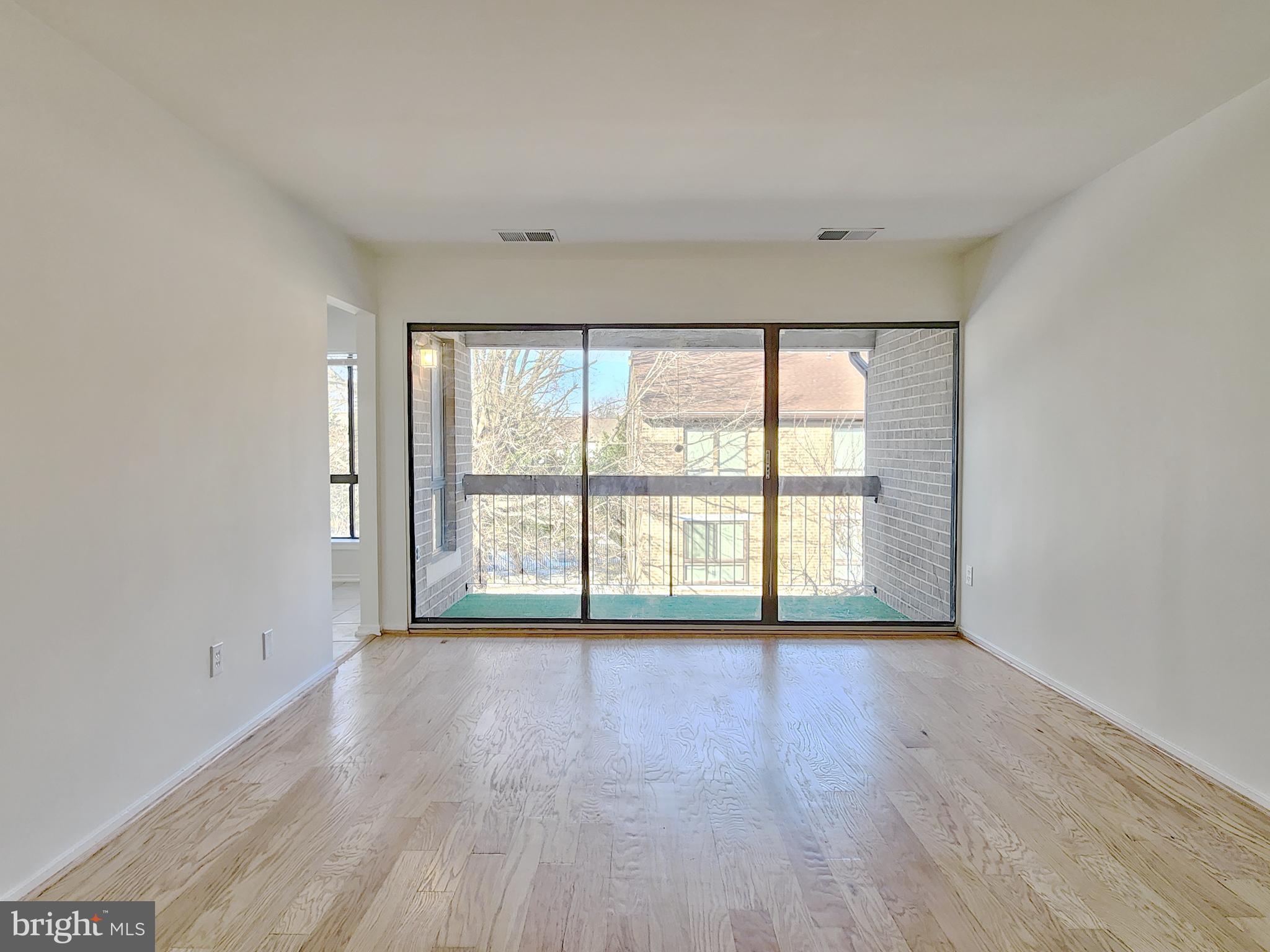 JEFFERSON MEWS - Residential