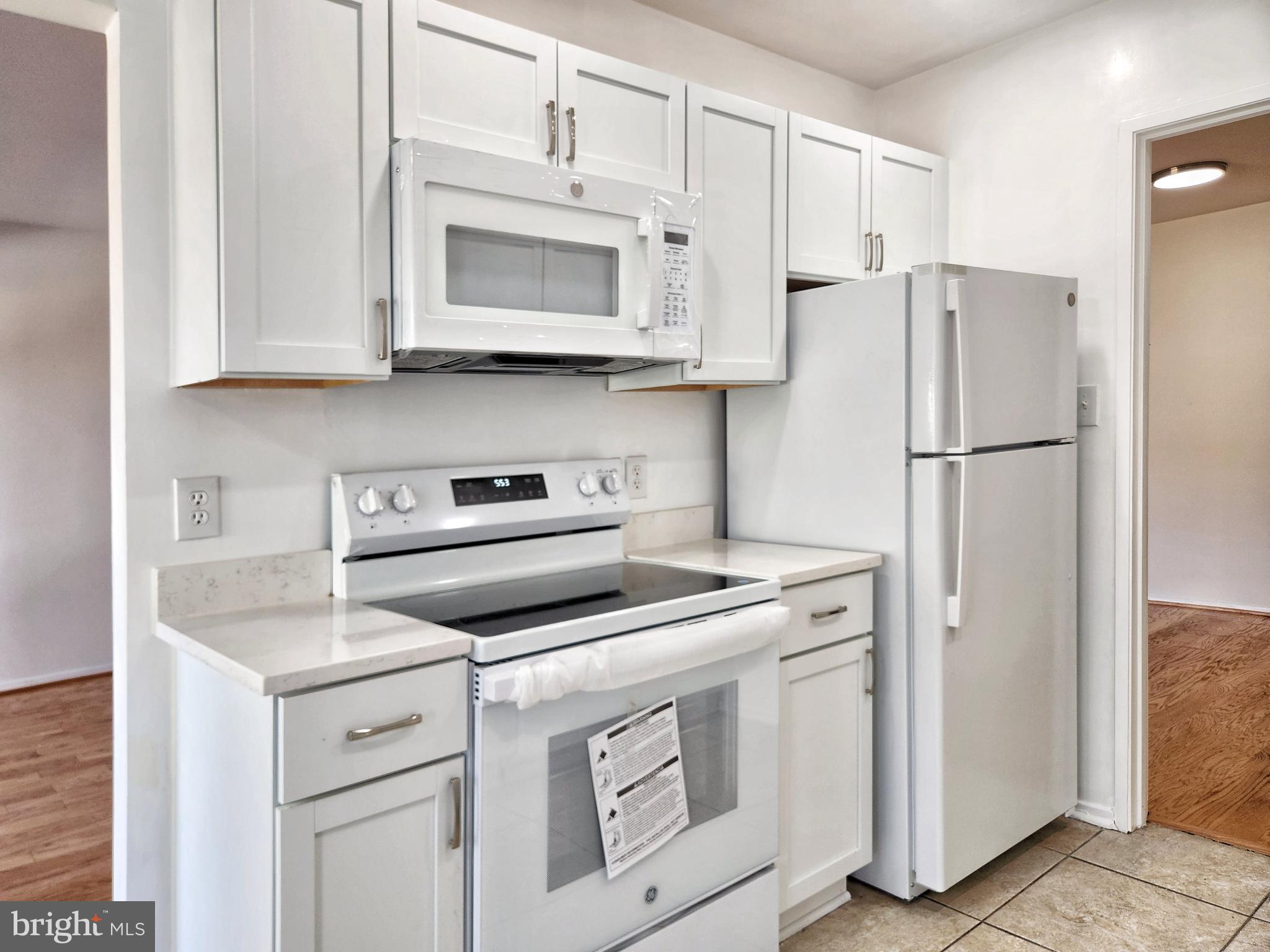 JEFFERSON MEWS - Residential