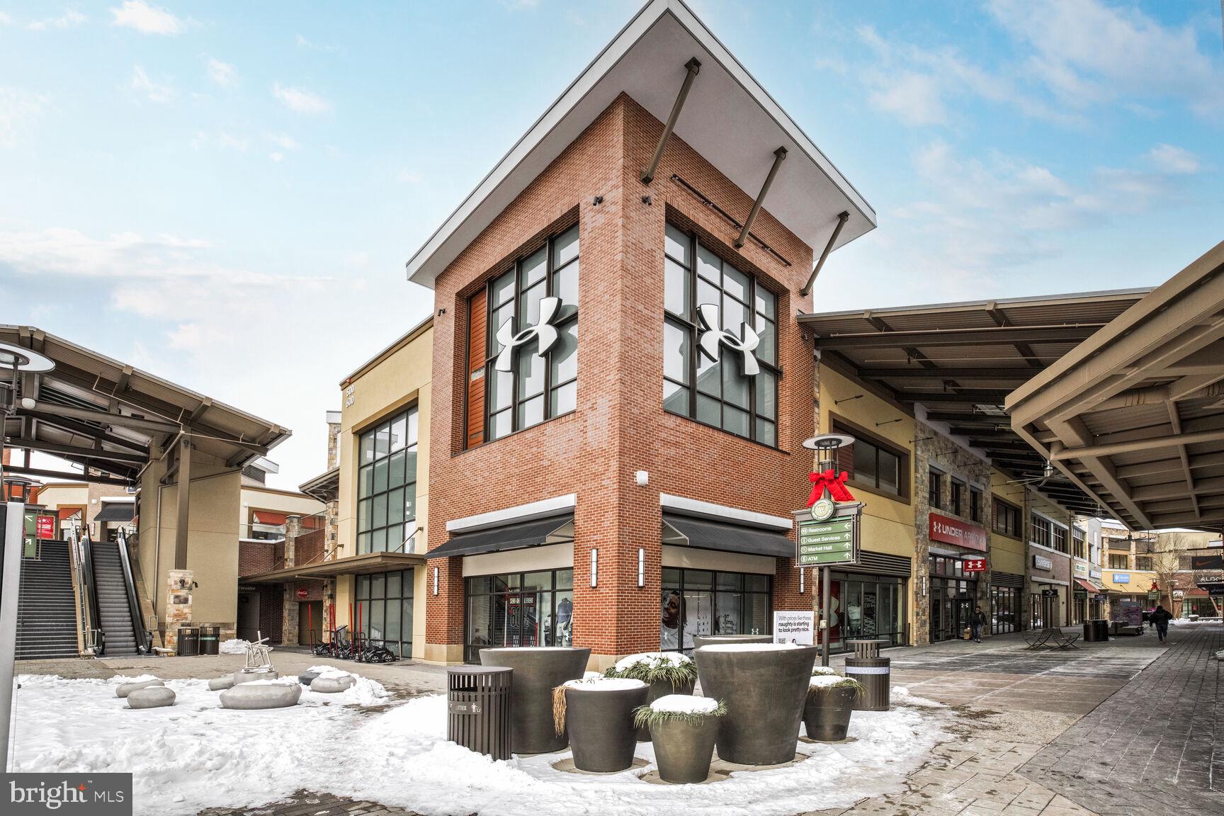 HIGHLANDS AT CLARKSBURG - Residential