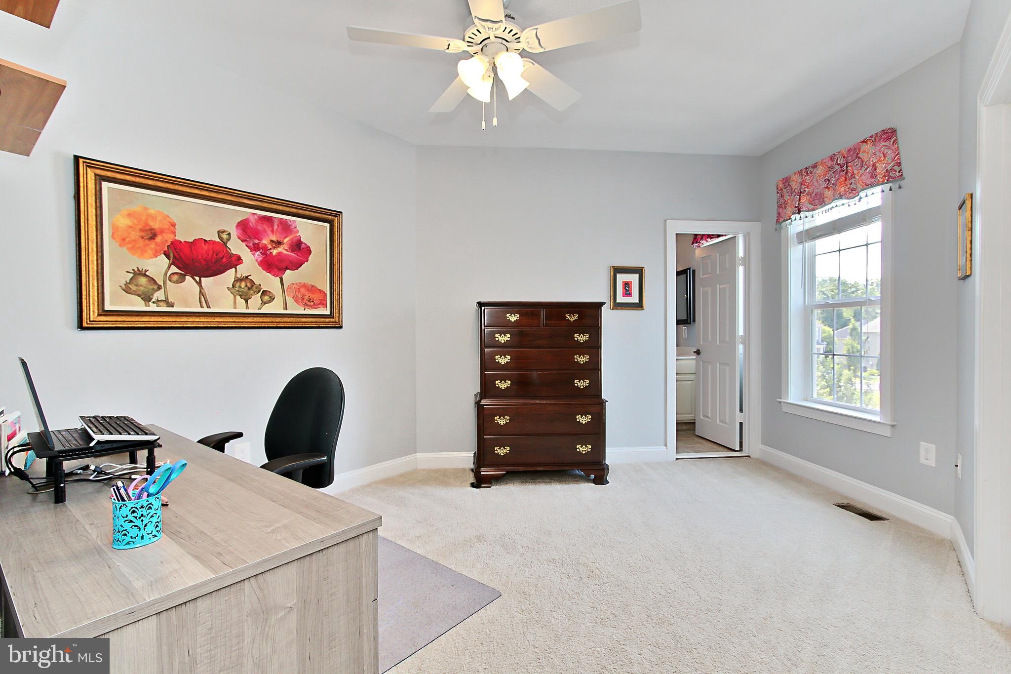 BELMONT GLEN VILLAGE - Residential