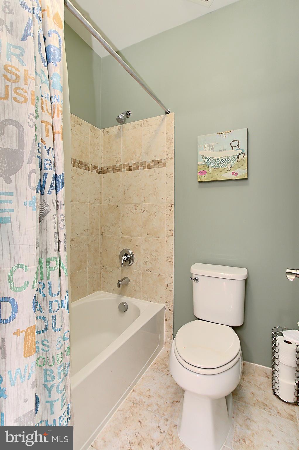 BELMONT GLEN VILLAGE - Residential