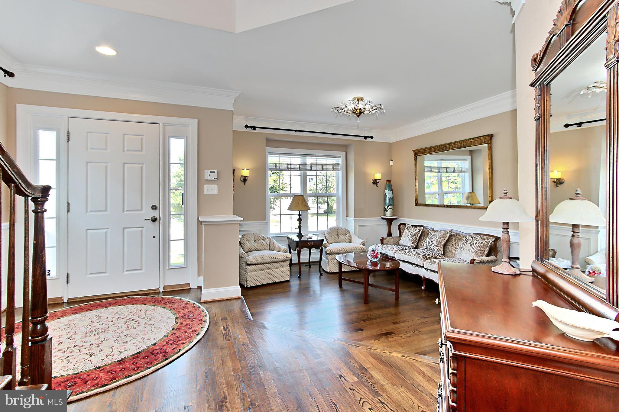 BELMONT GLEN VILLAGE - Residential