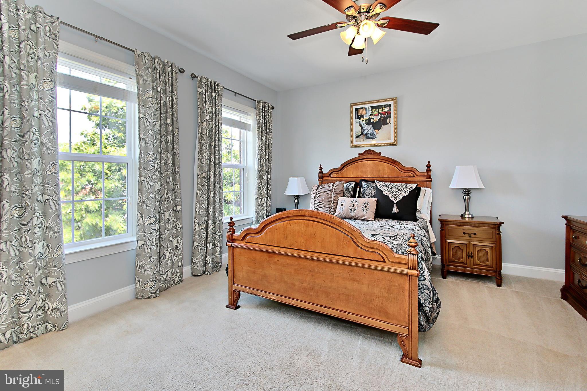 BELMONT GLEN VILLAGE - Residential