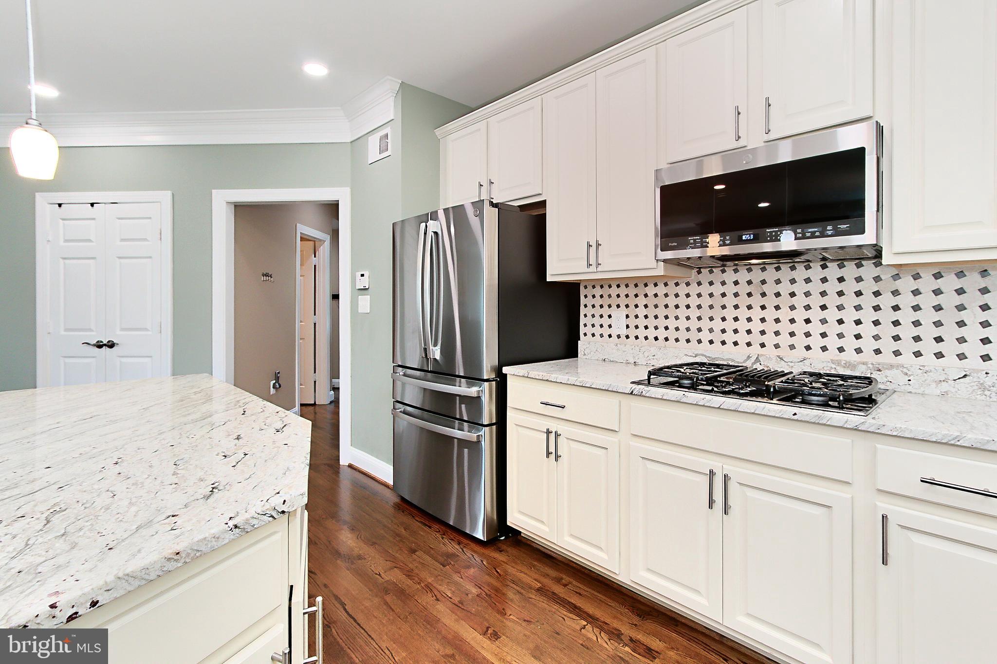 BELMONT GLEN VILLAGE - Residential