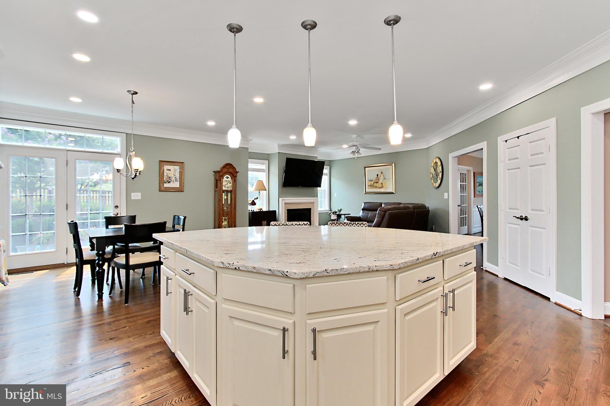 BELMONT GLEN VILLAGE - Residential