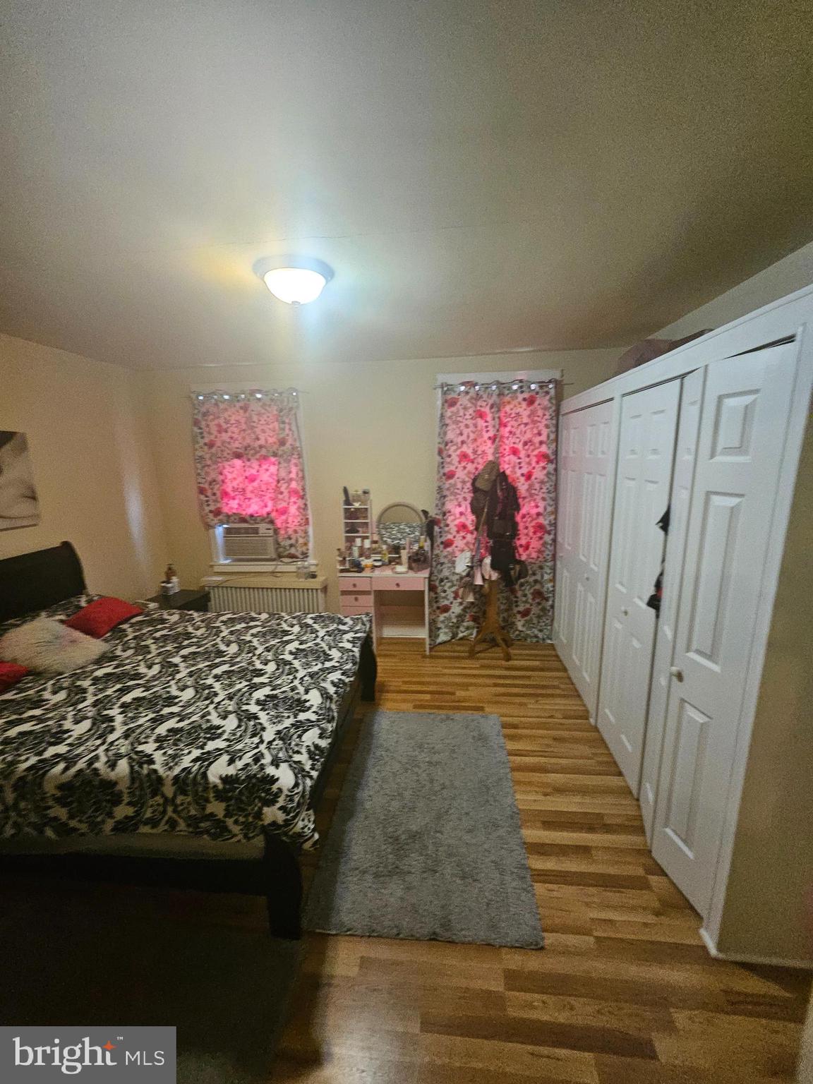HIGHLANDTOWN - Residential Income