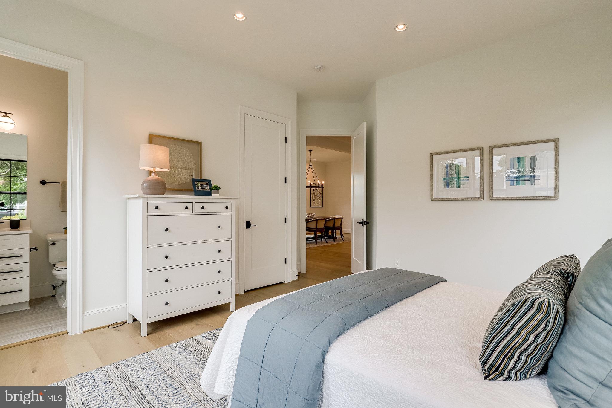 DOUGLAS ESTATES - Residential