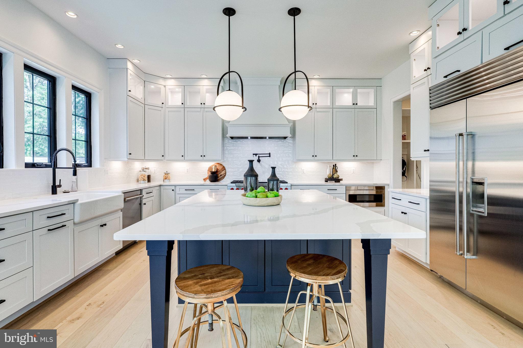 DOUGLAS ESTATES - Residential