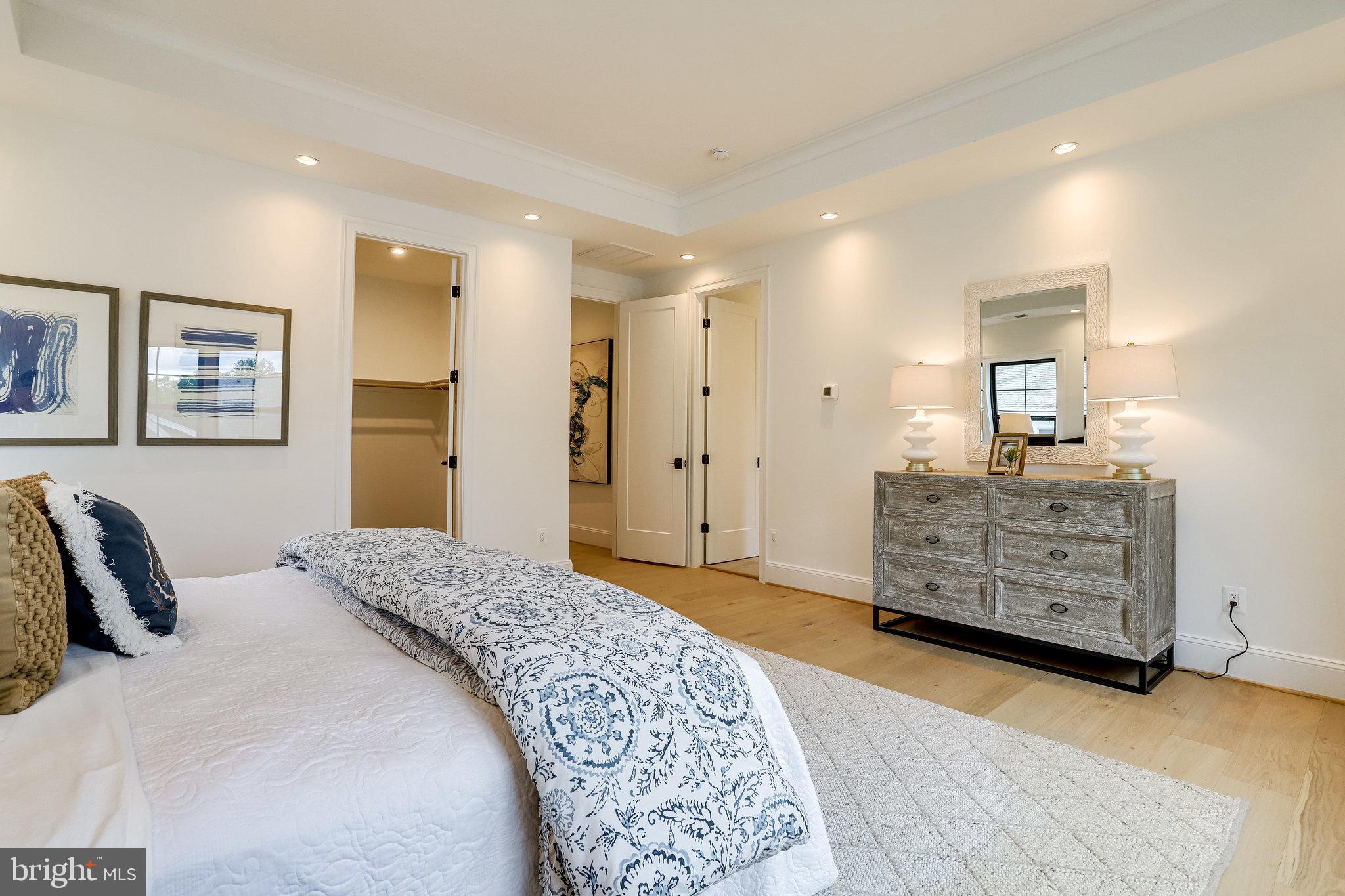 DOUGLAS ESTATES - Residential