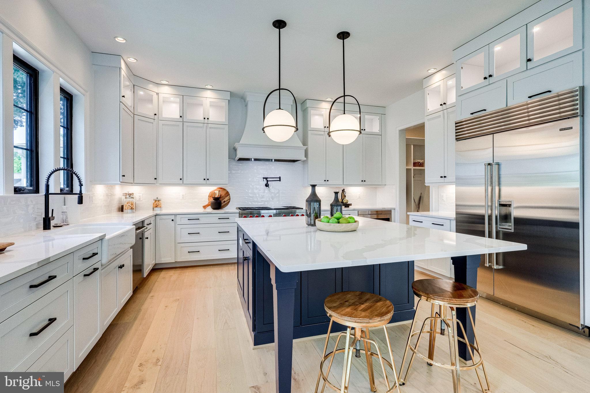 DOUGLAS ESTATES - Residential