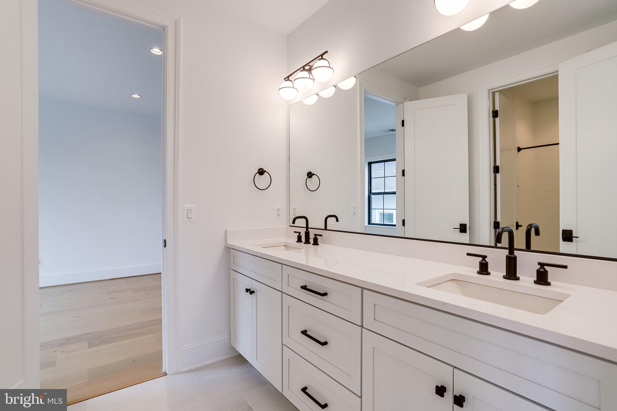 DOUGLAS ESTATES - Residential