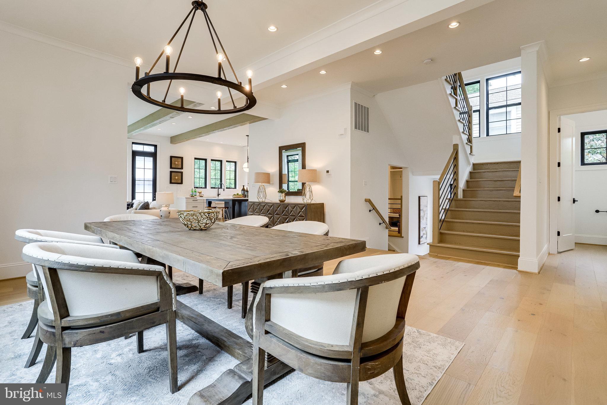 DOUGLAS ESTATES - Residential