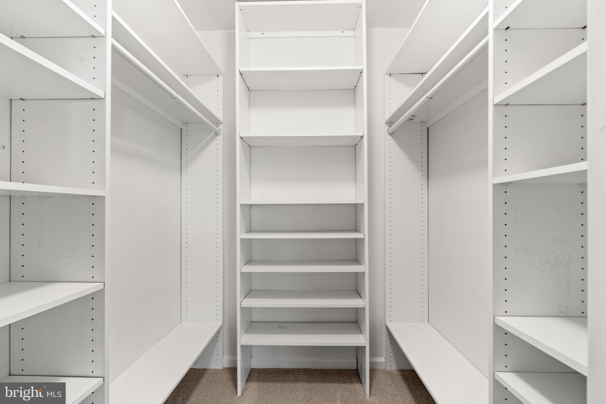 SAVOY PARK CONDOMINIUMS - Residential