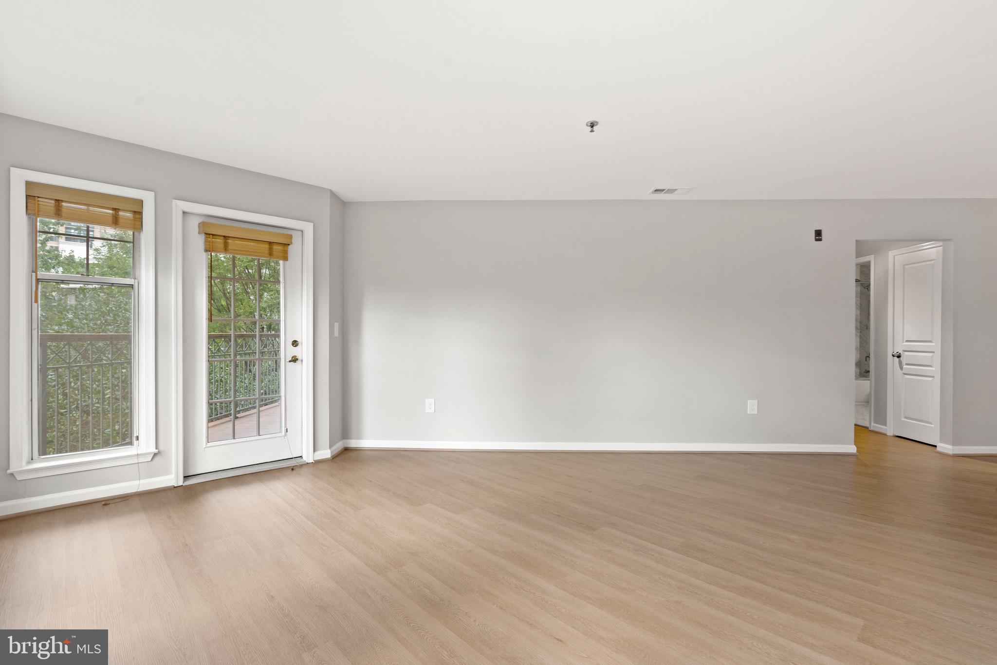 SAVOY PARK CONDOMINIUMS - Residential