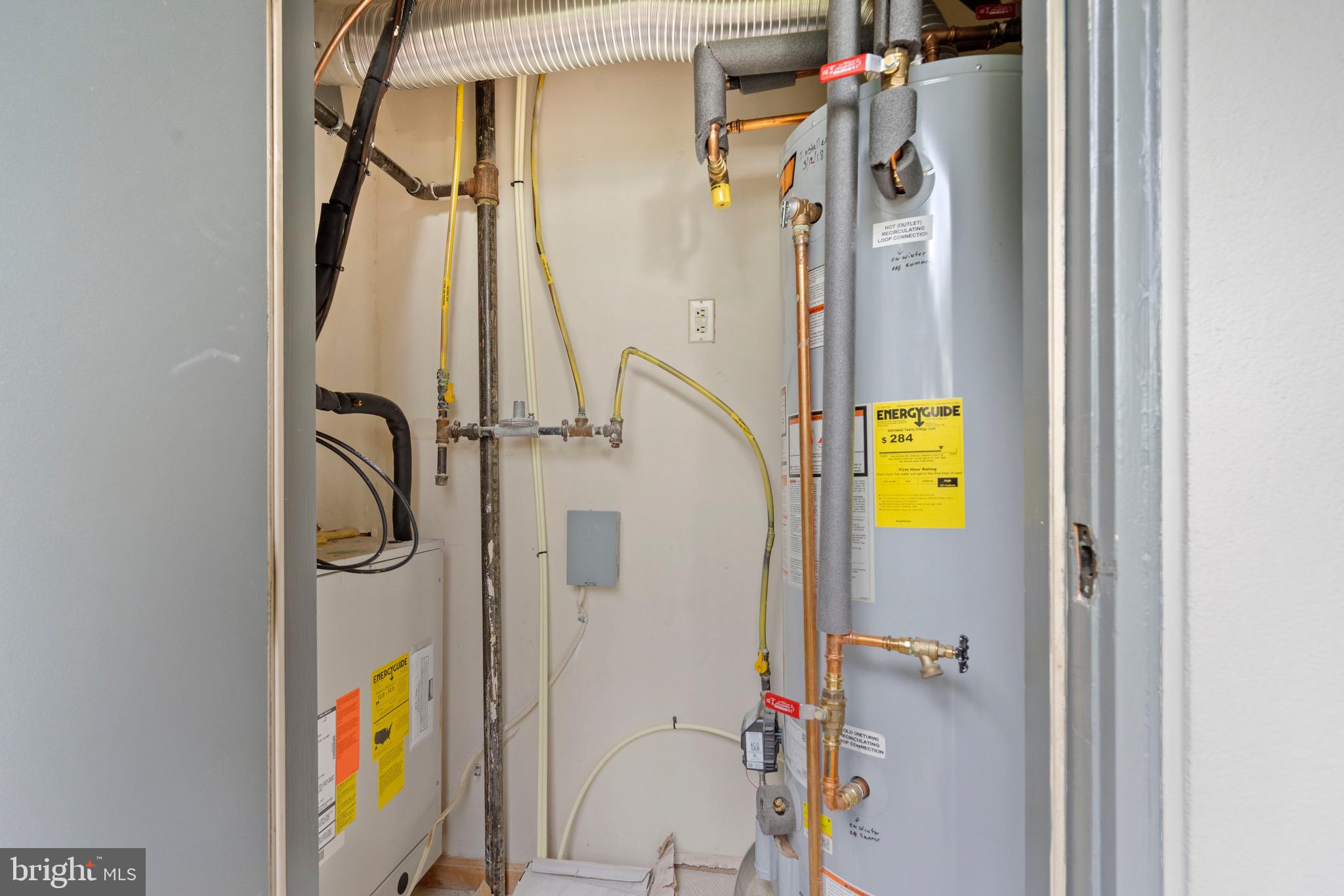 SAVOY PARK CONDOMINIUMS - Residential