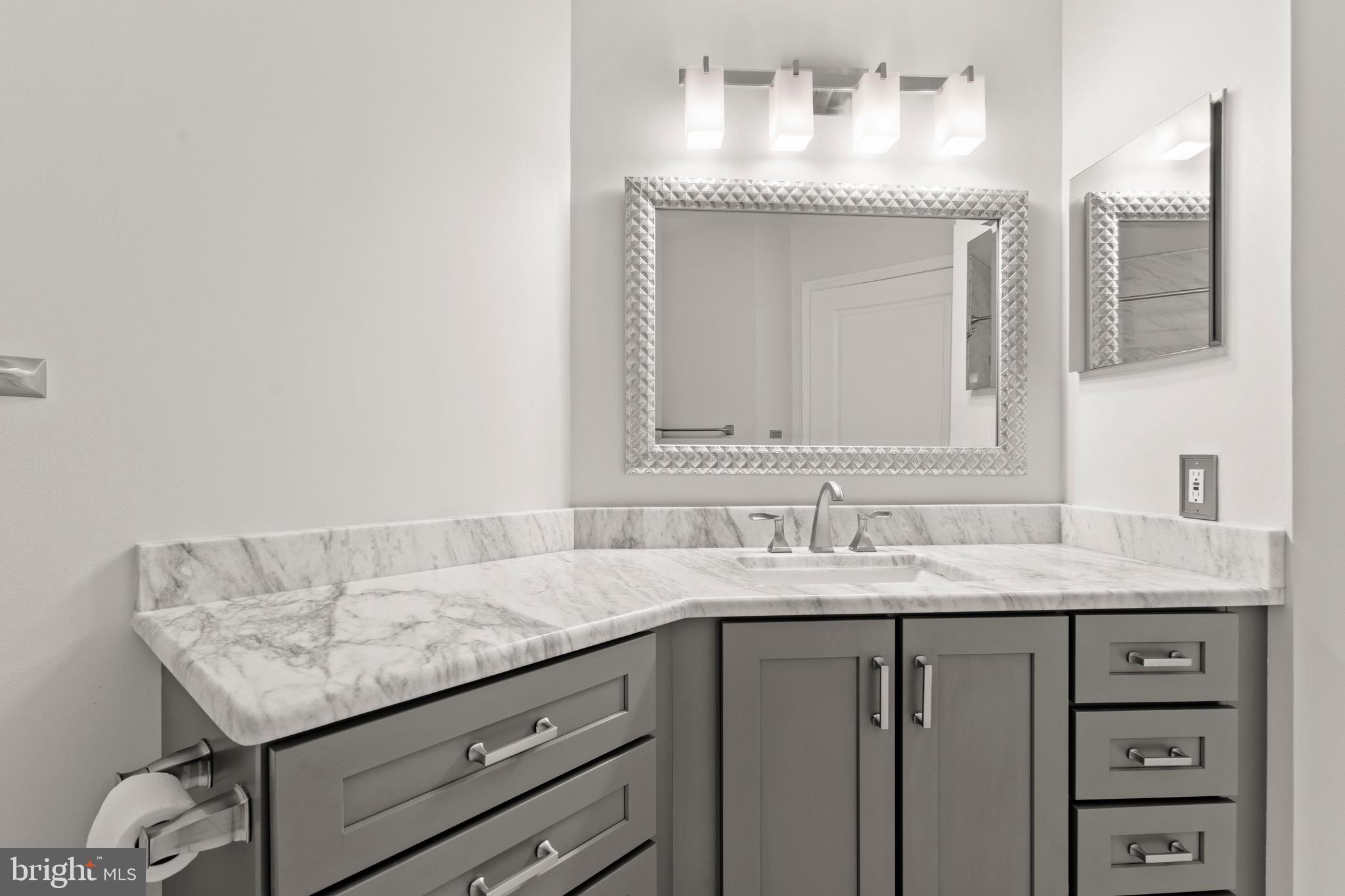 SAVOY PARK CONDOMINIUMS - Residential