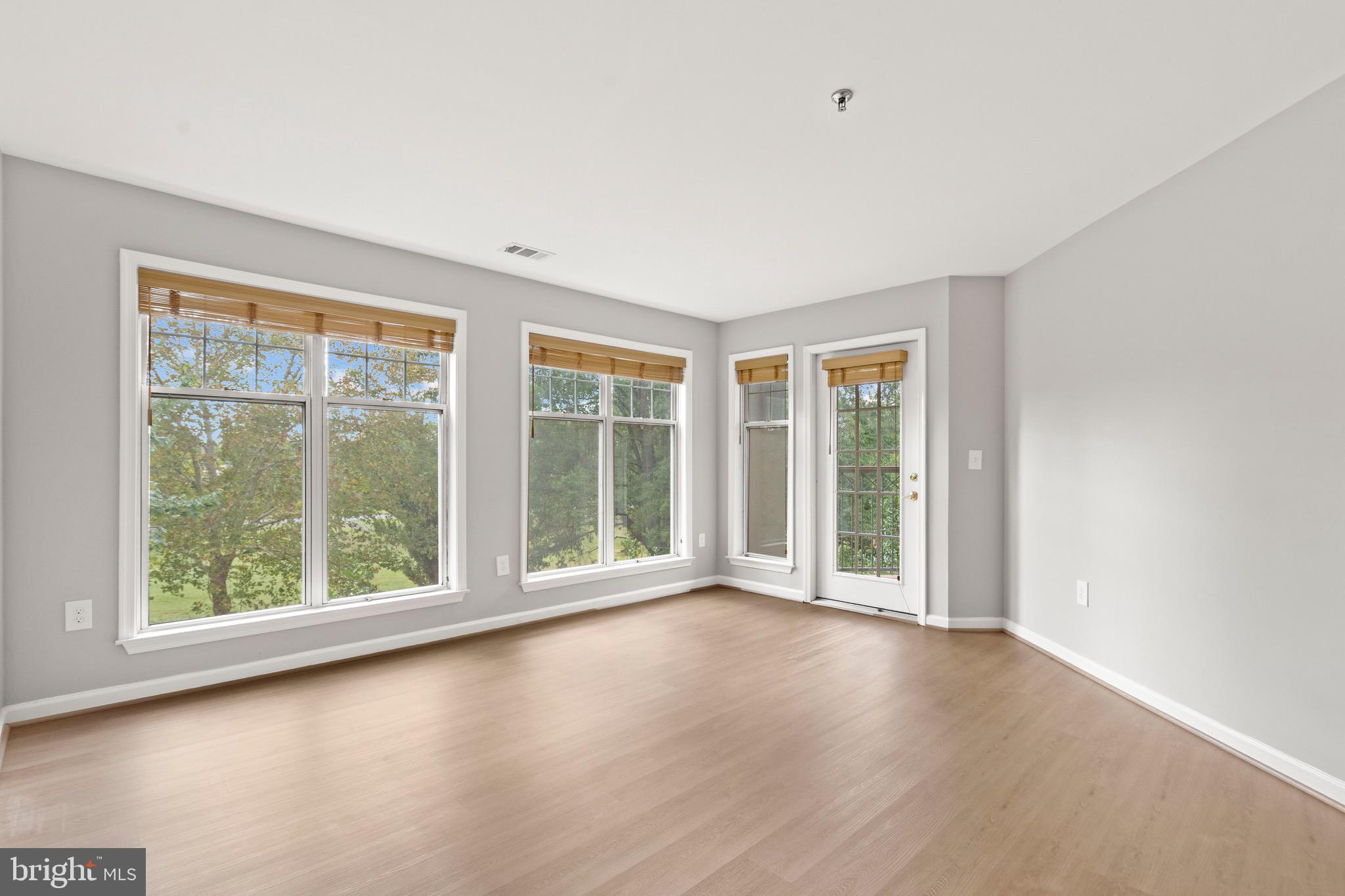 SAVOY PARK CONDOMINIUMS - Residential