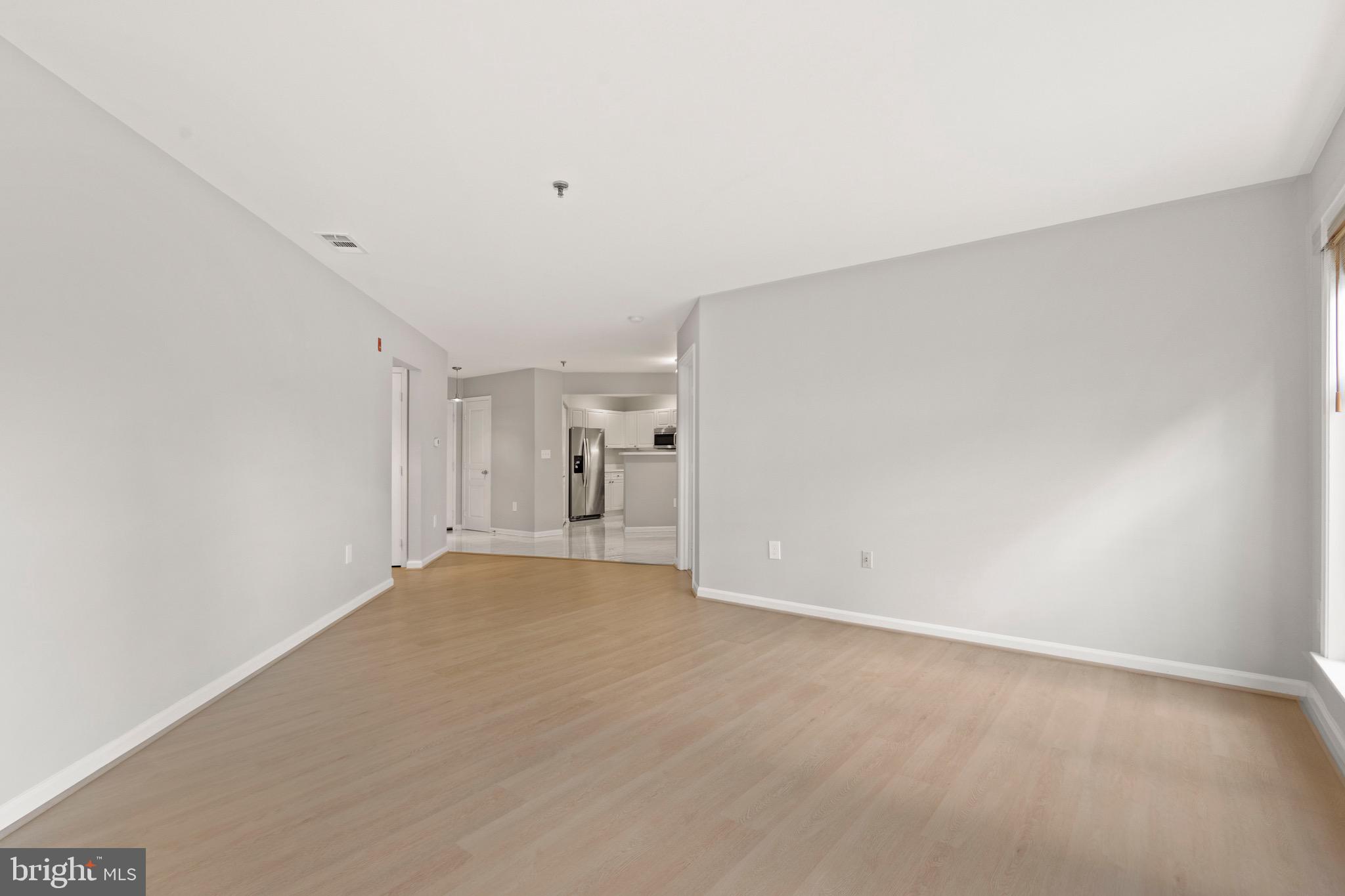 SAVOY PARK CONDOMINIUMS - Residential