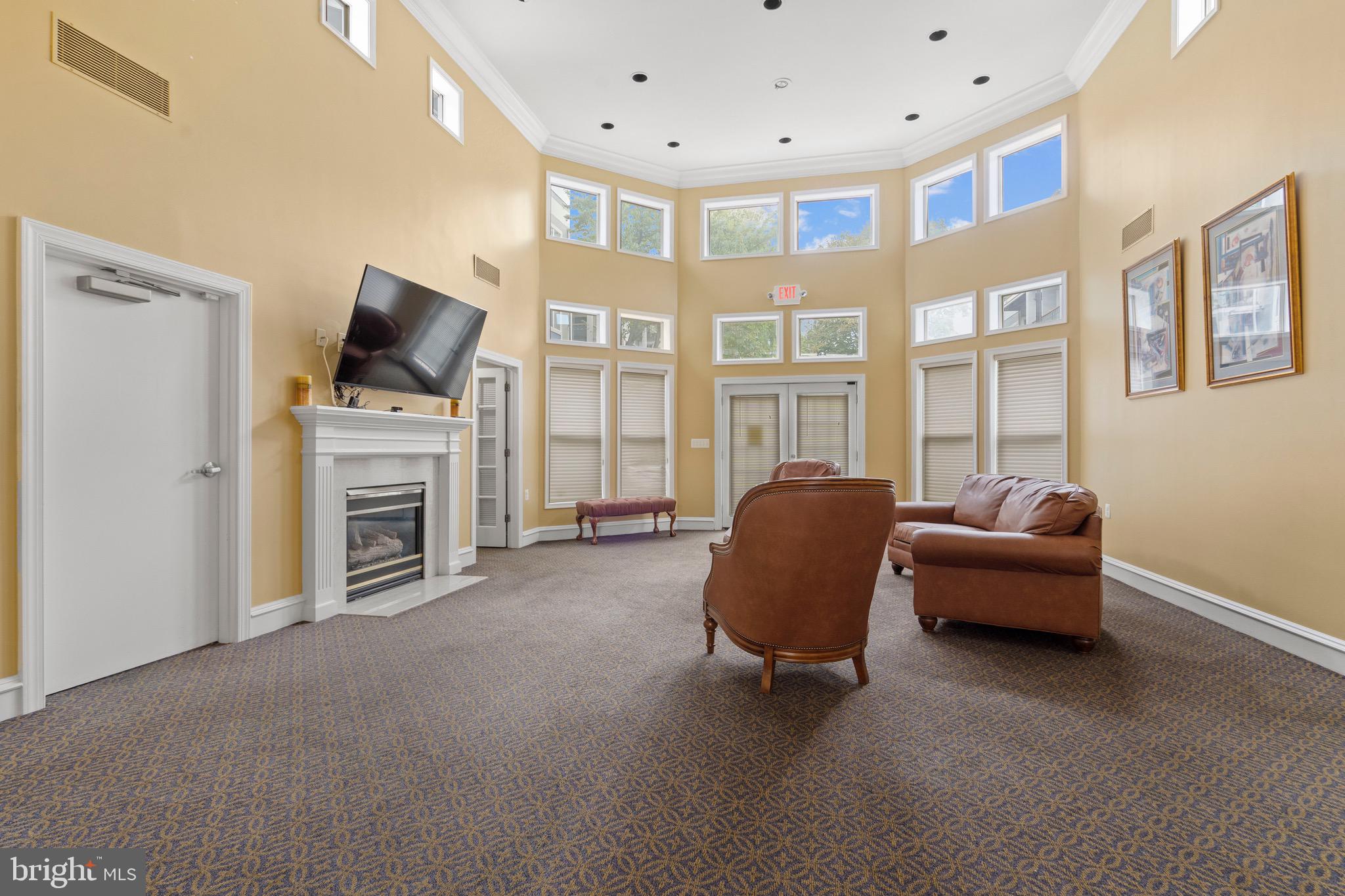 SAVOY PARK CONDOMINIUMS - Residential