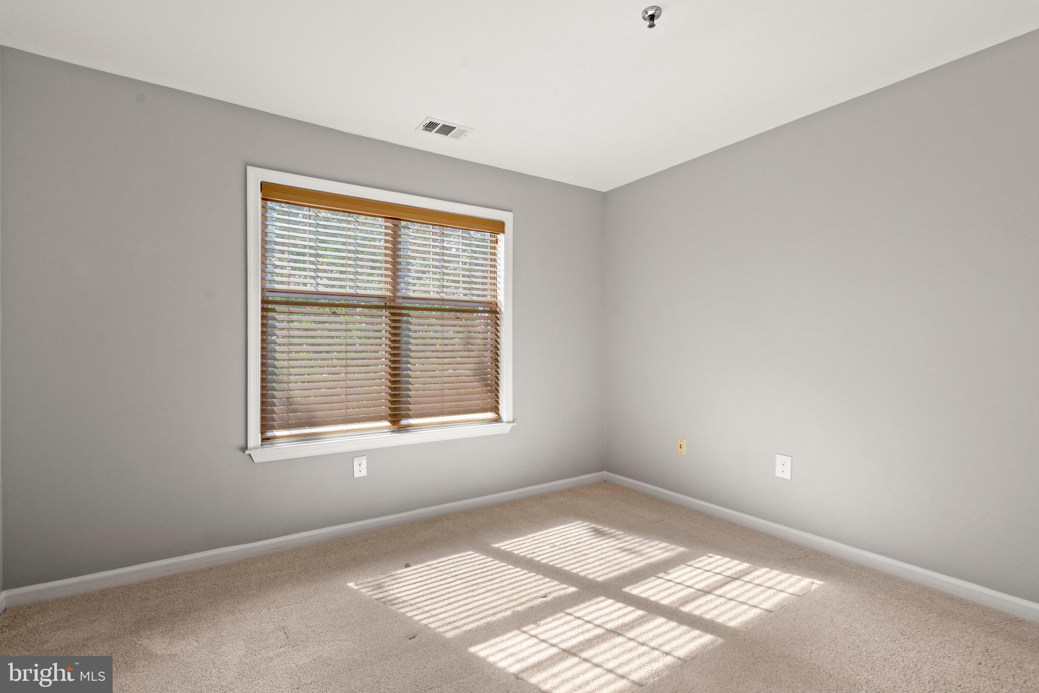 SAVOY PARK CONDOMINIUMS - Residential