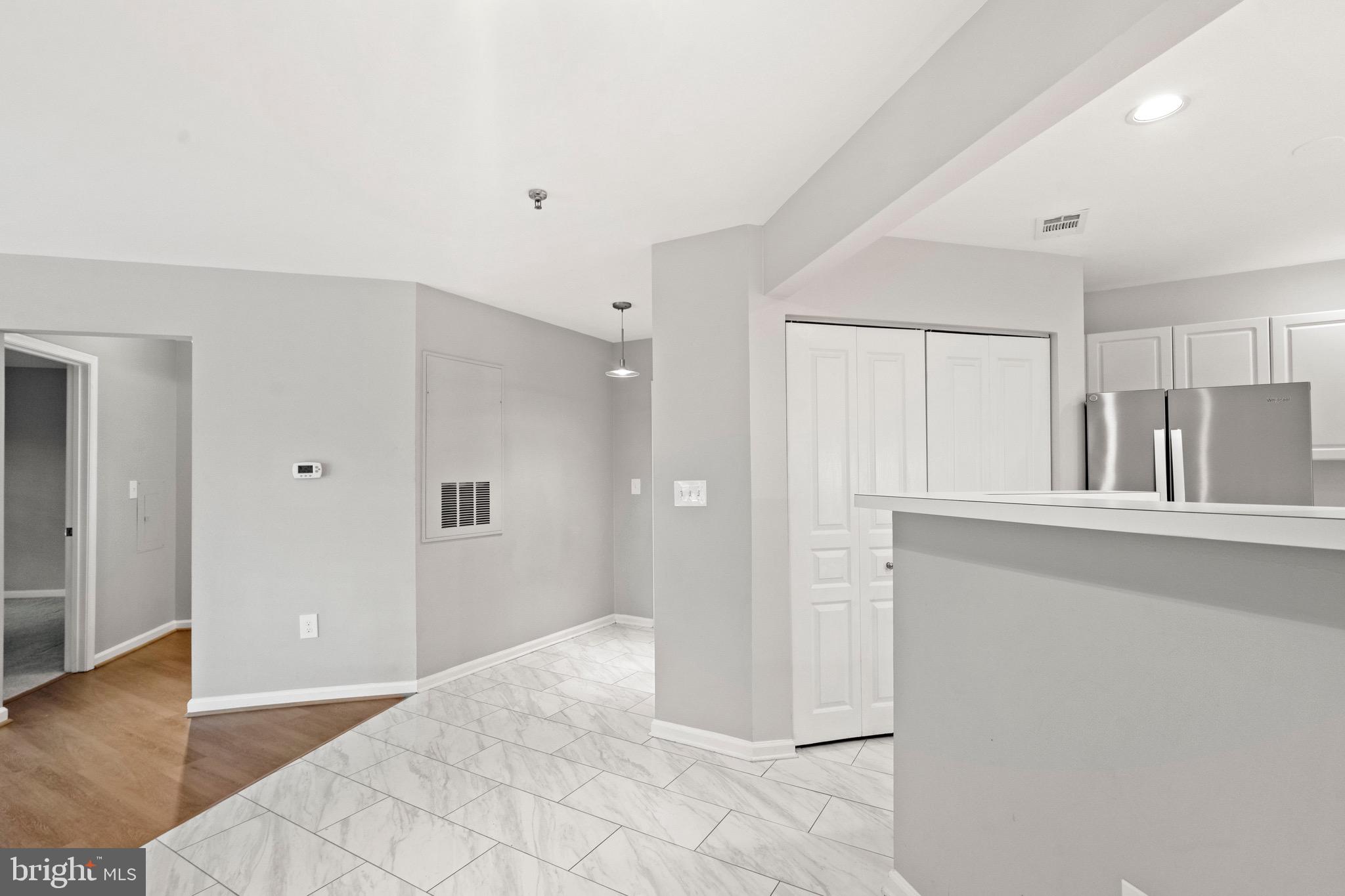 SAVOY PARK CONDOMINIUMS - Residential