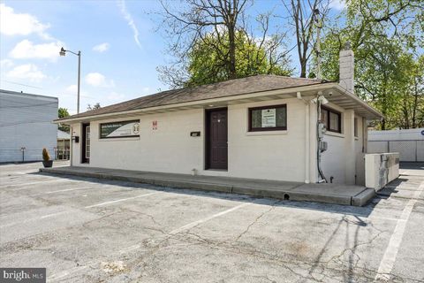 Photo of 126 S 7th St, LEBANON, PA 17042 (MLS # PALN2025766)