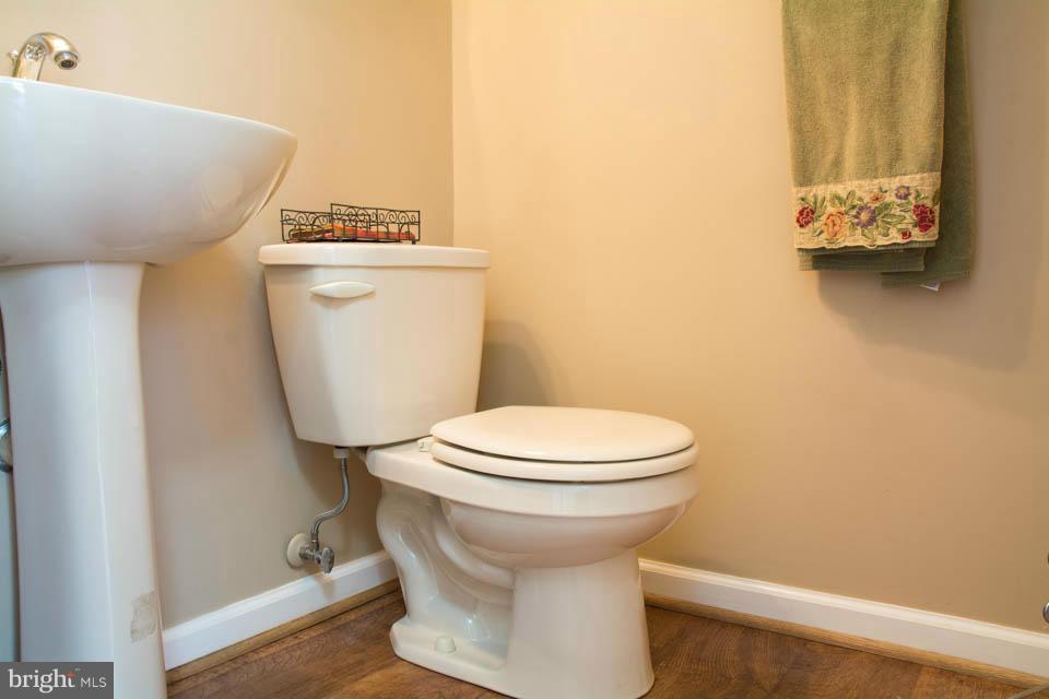 BAY HILLS - Residential