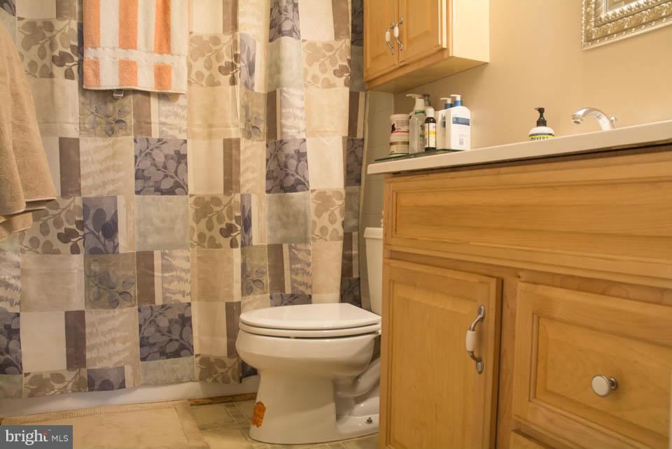 BAY HILLS - Residential