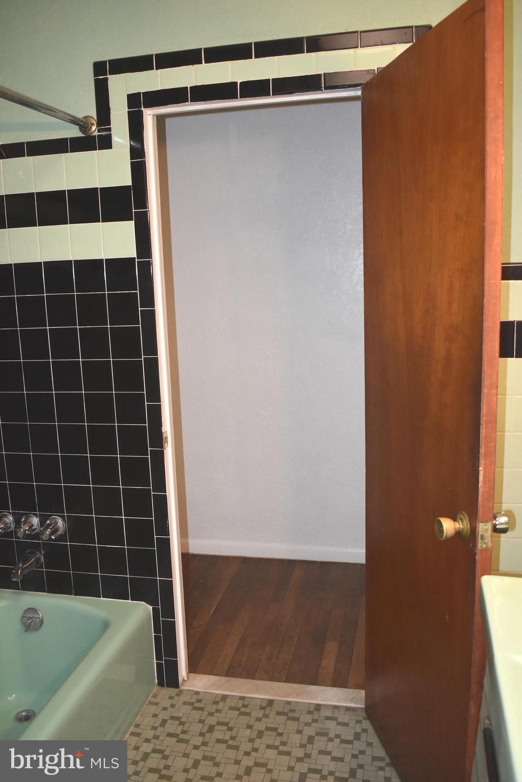 NEWBOLD - Residential