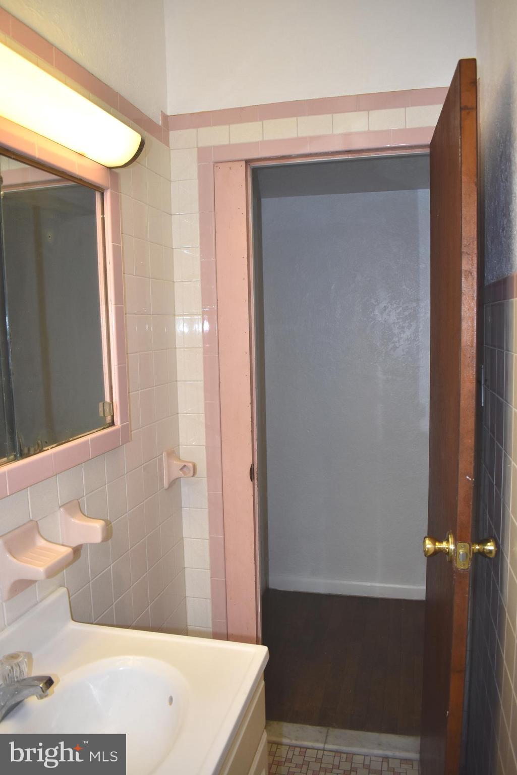 NEWBOLD - Residential