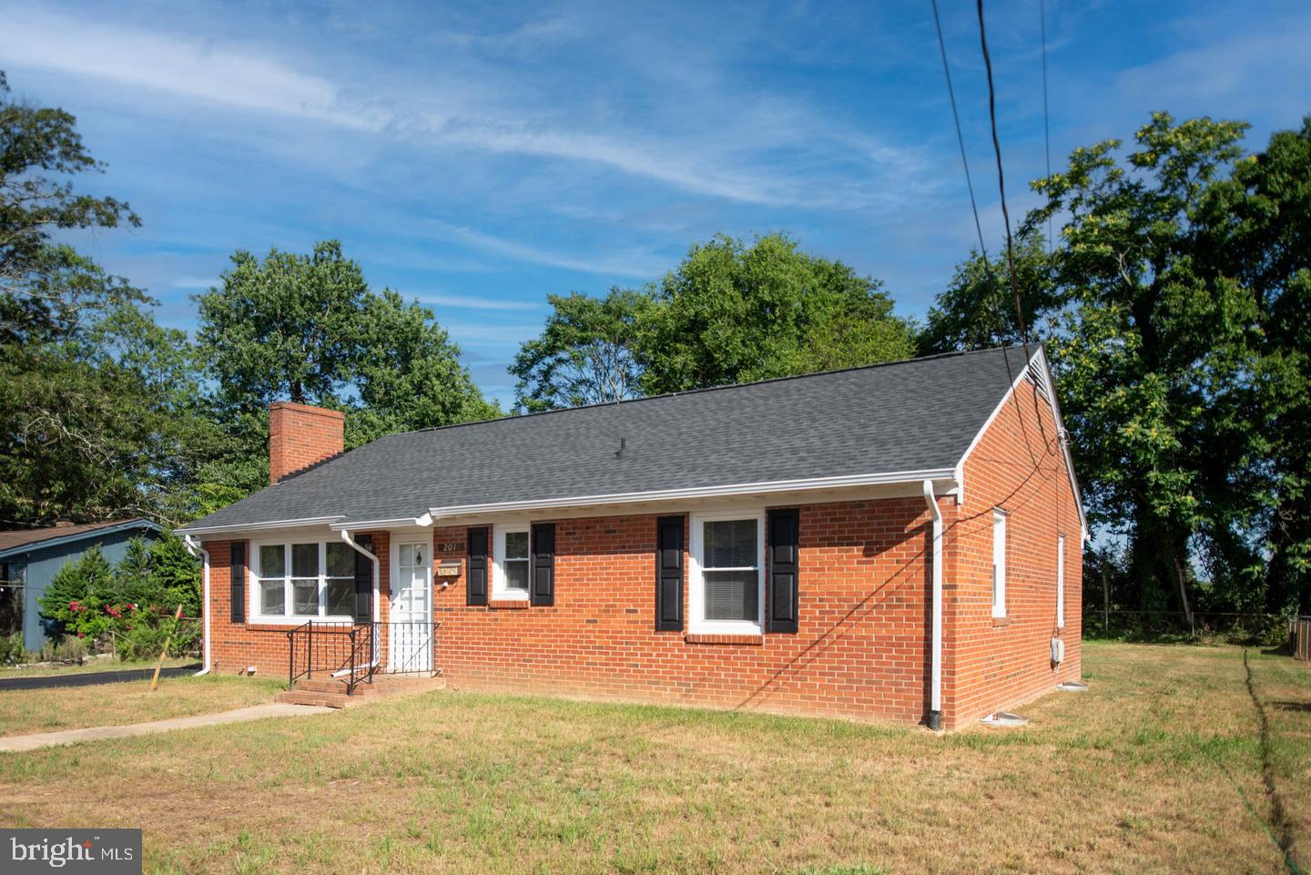 201 RUMFORD ROAD