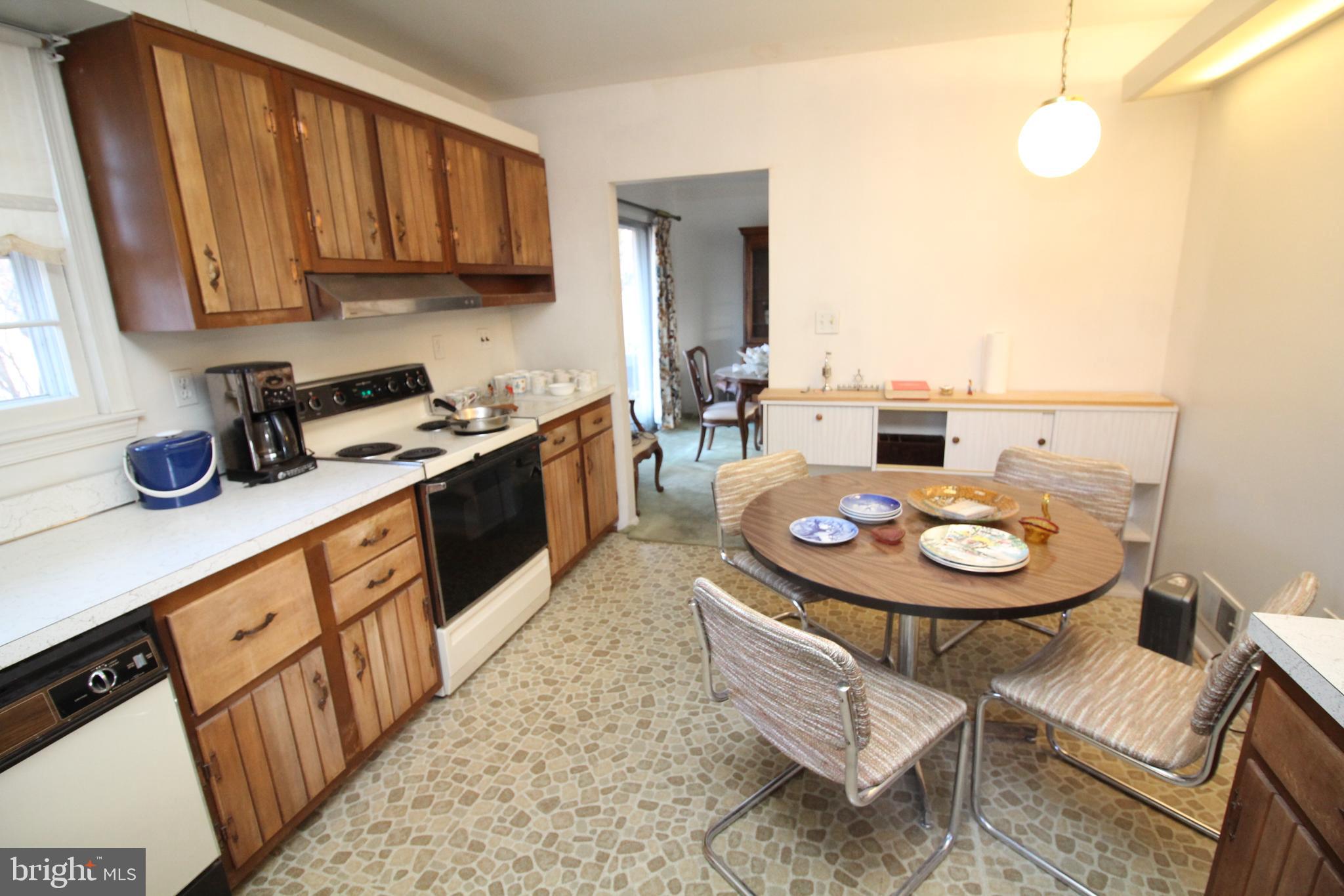 CALVERTON - Residential