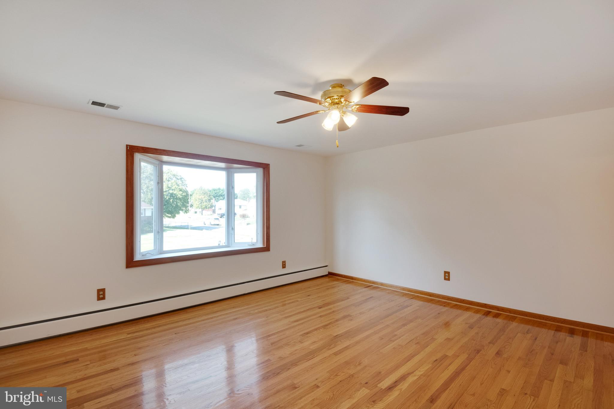 ARUNDEL HILLS - Residential