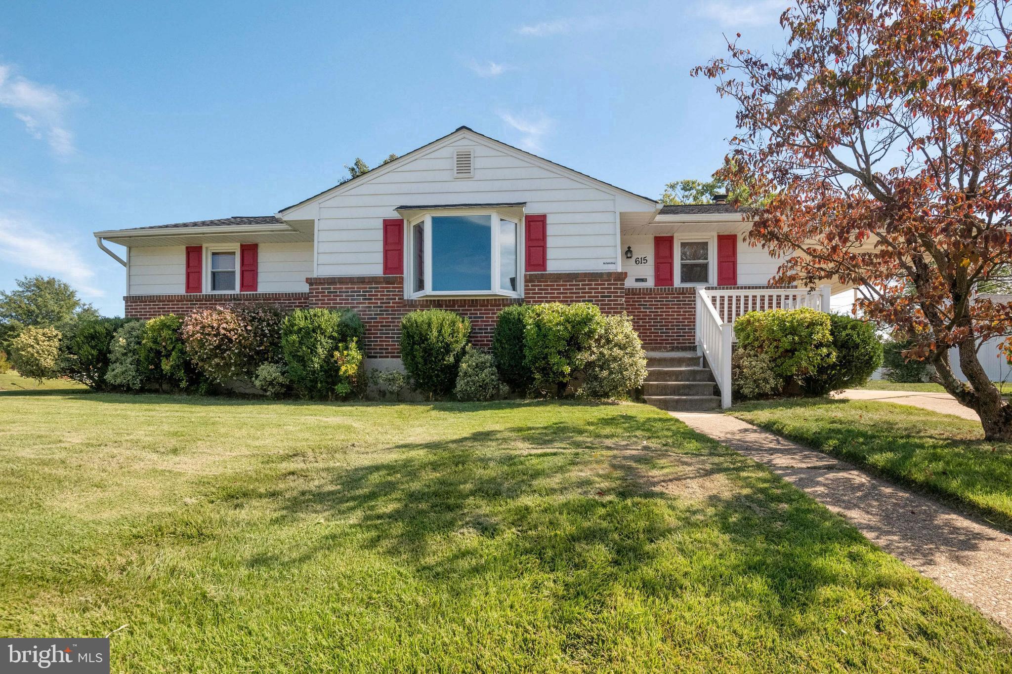 ARUNDEL HILLS - Residential