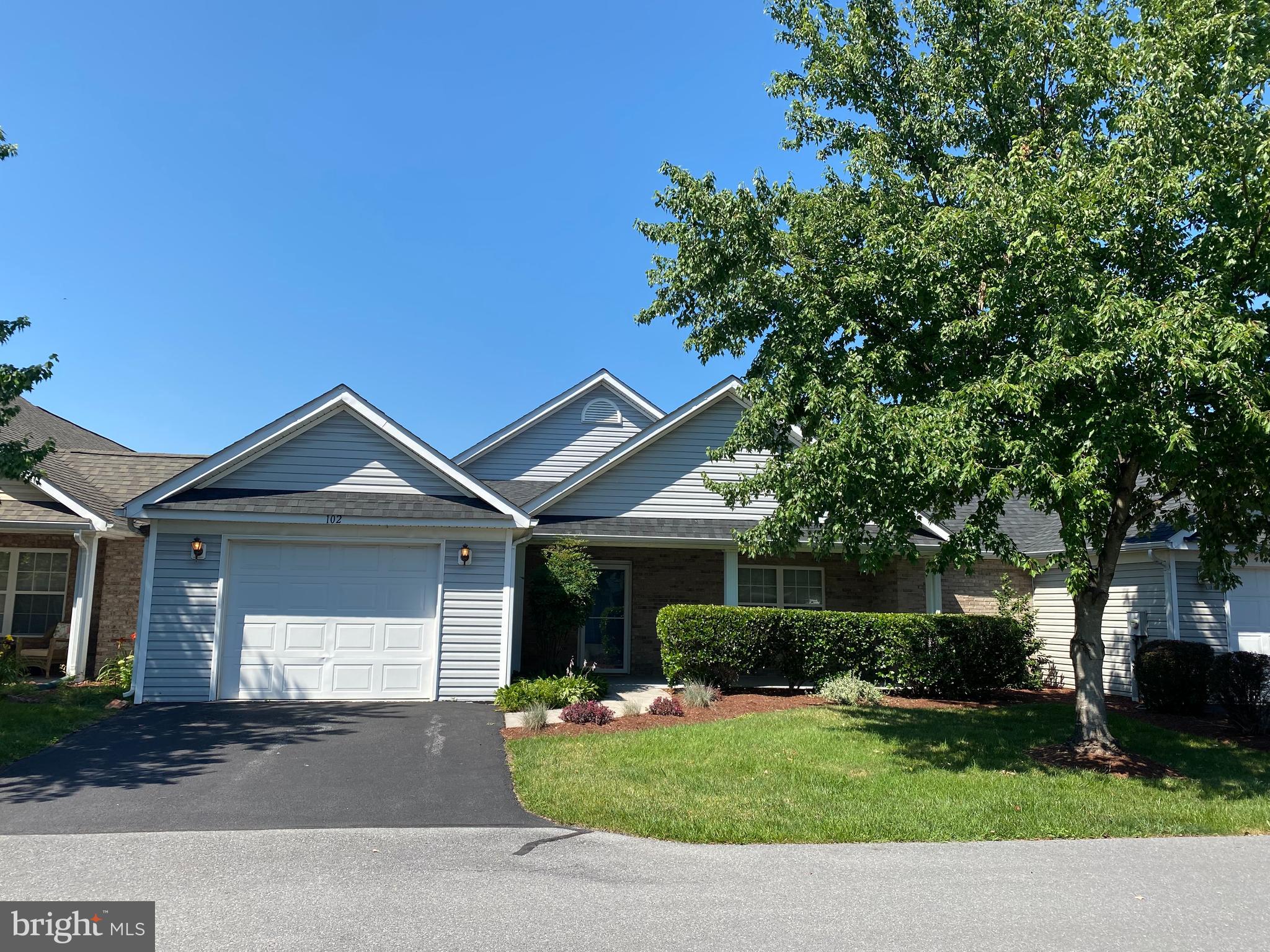 WOODBROOK VILLAGE - Residential Lease