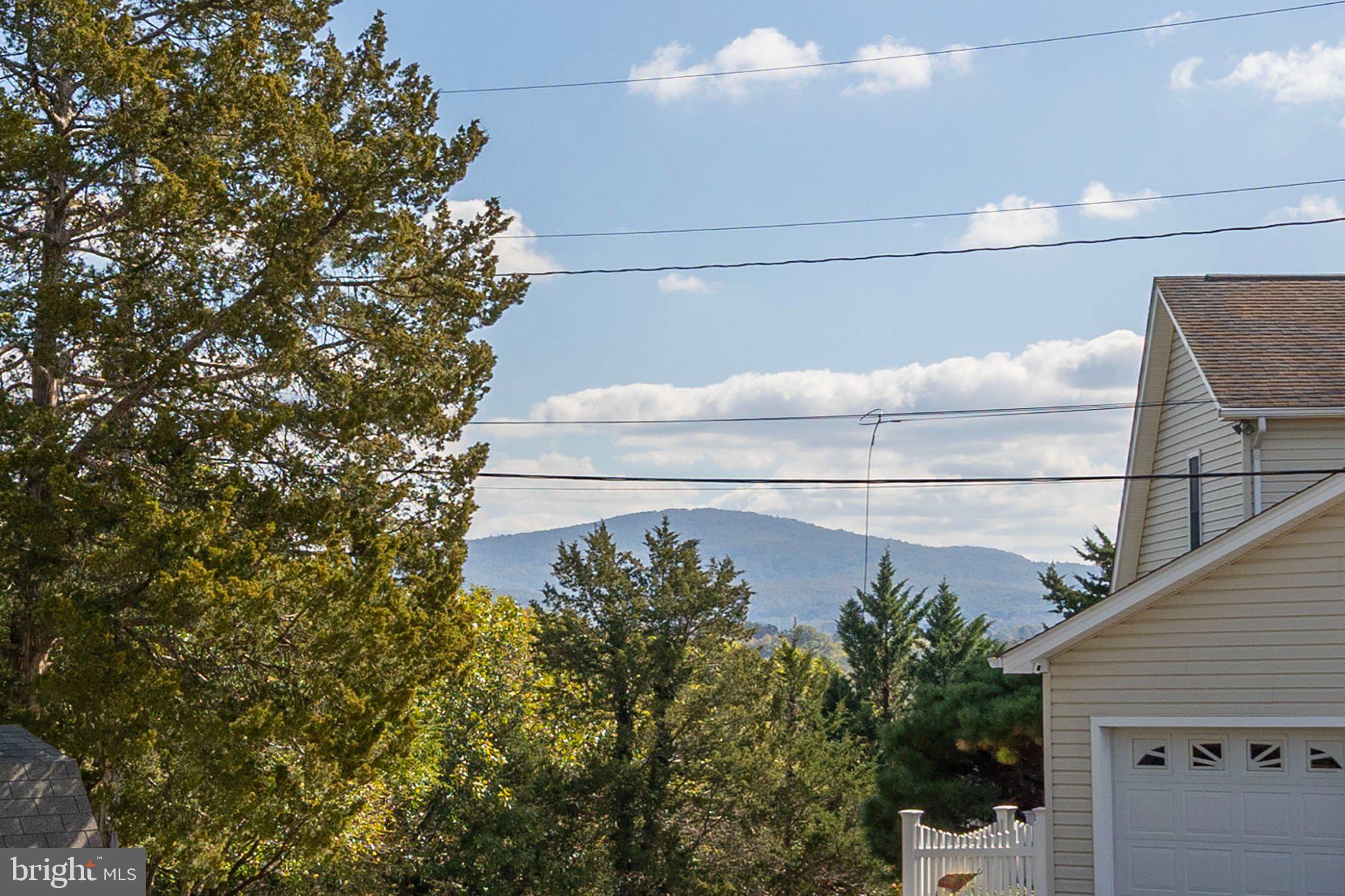 337 W STRASBURG ROAD