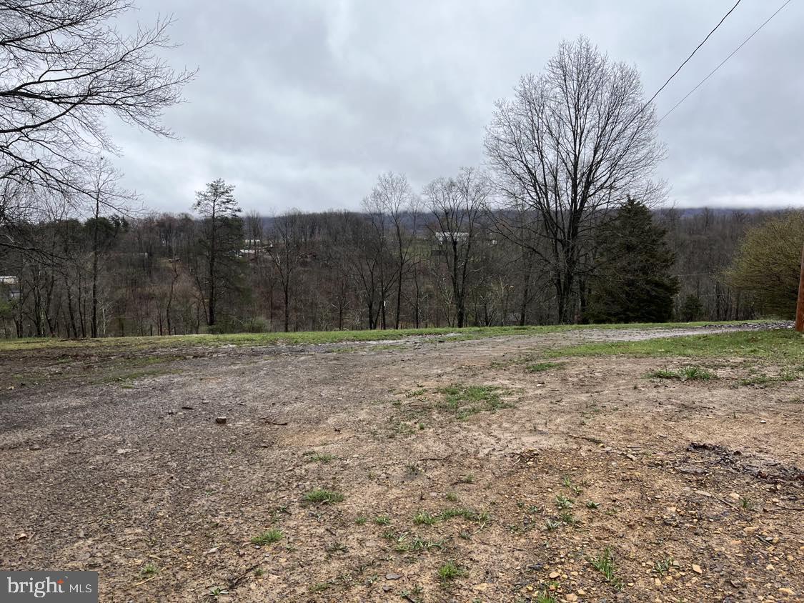 BELL HOLLOW ESTATES - Residential