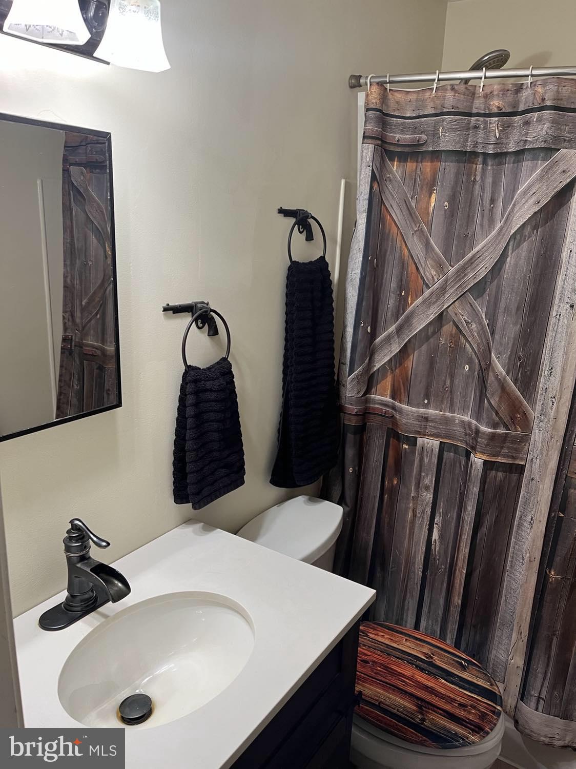 BELL HOLLOW ESTATES - Residential